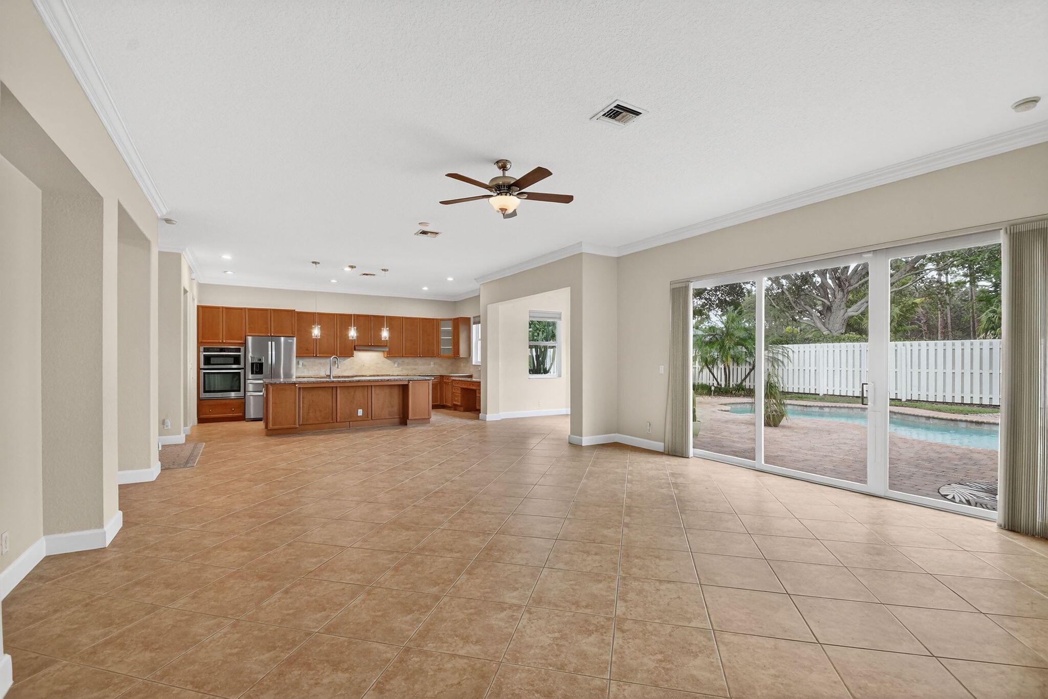 10360 Cypress Lks Preserve Dr Lake Worth, FL 33449