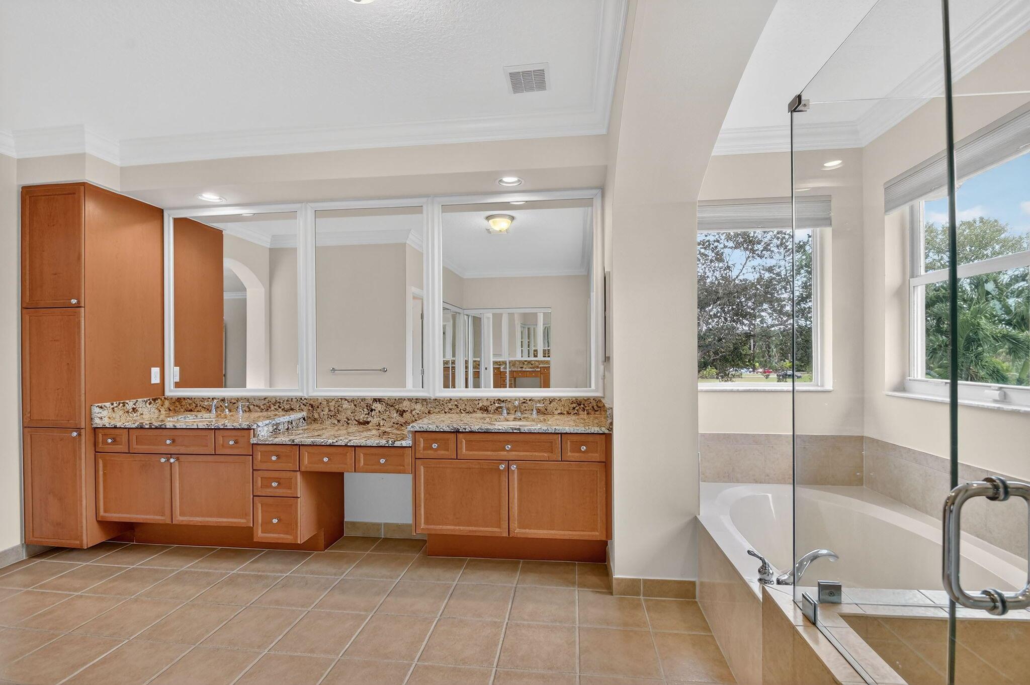 10360 Cypress Lks Preserve Dr Lake Worth, FL 33449