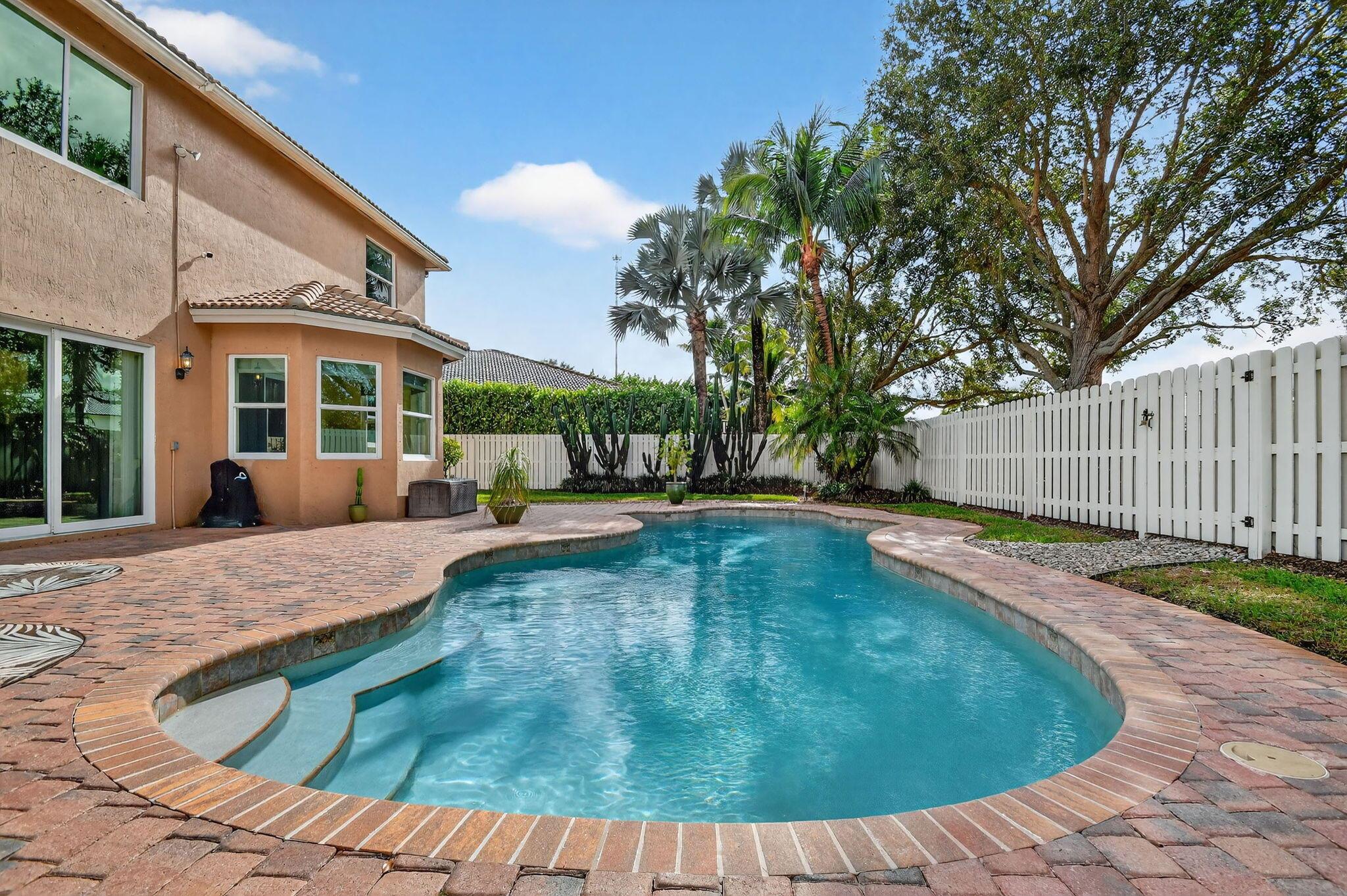 10360 Cypress Lks Preserve Dr Lake Worth, FL 33449