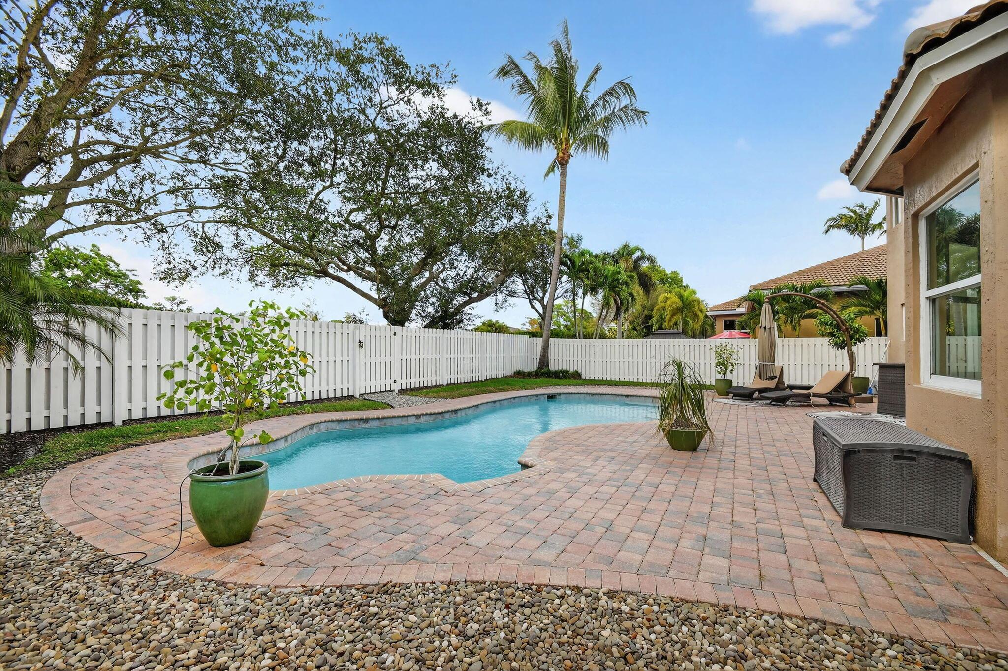 10360 Cypress Lks Preserve Dr Lake Worth, FL 33449