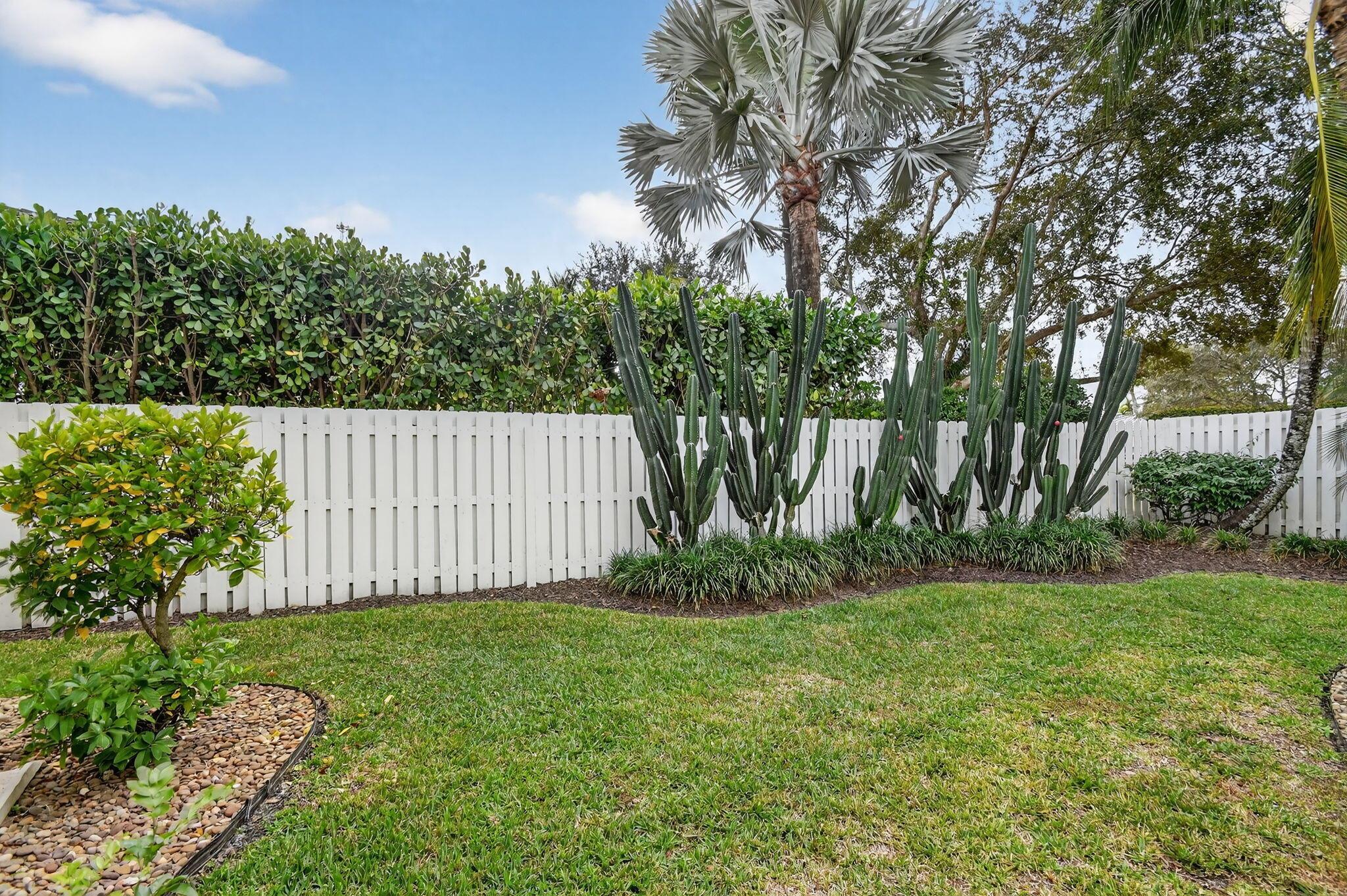 10360 Cypress Lks Preserve Dr Lake Worth, FL 33449