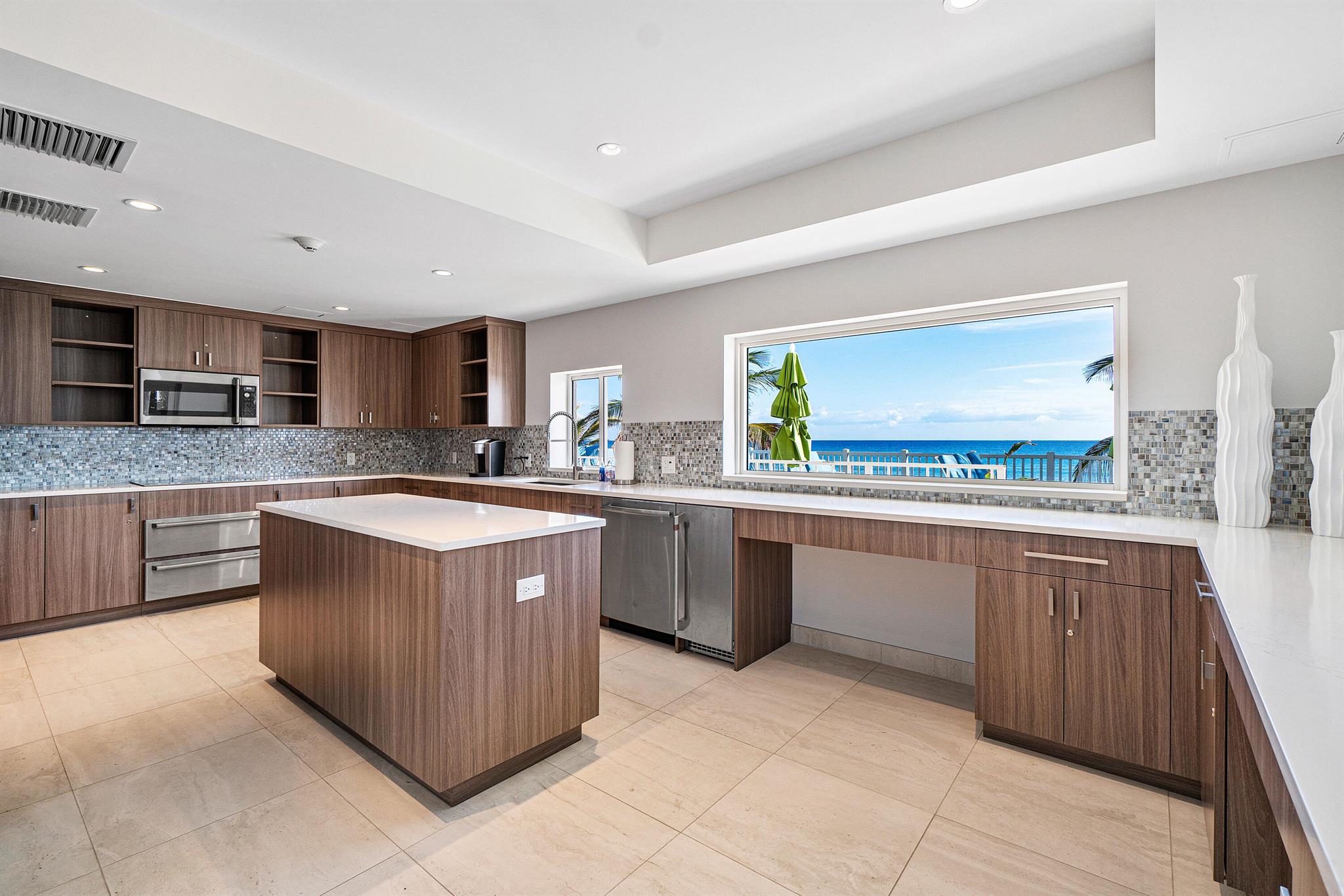 4600 S Ocean Blvd #1102 Highland Beach, FL 33487