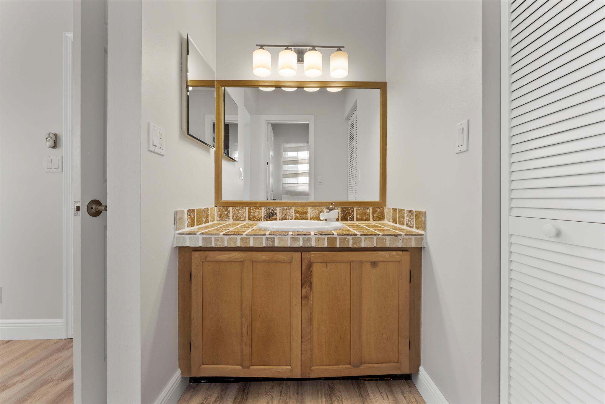 2900 Olivewood Ter #201 Boca Raton, FL 33431