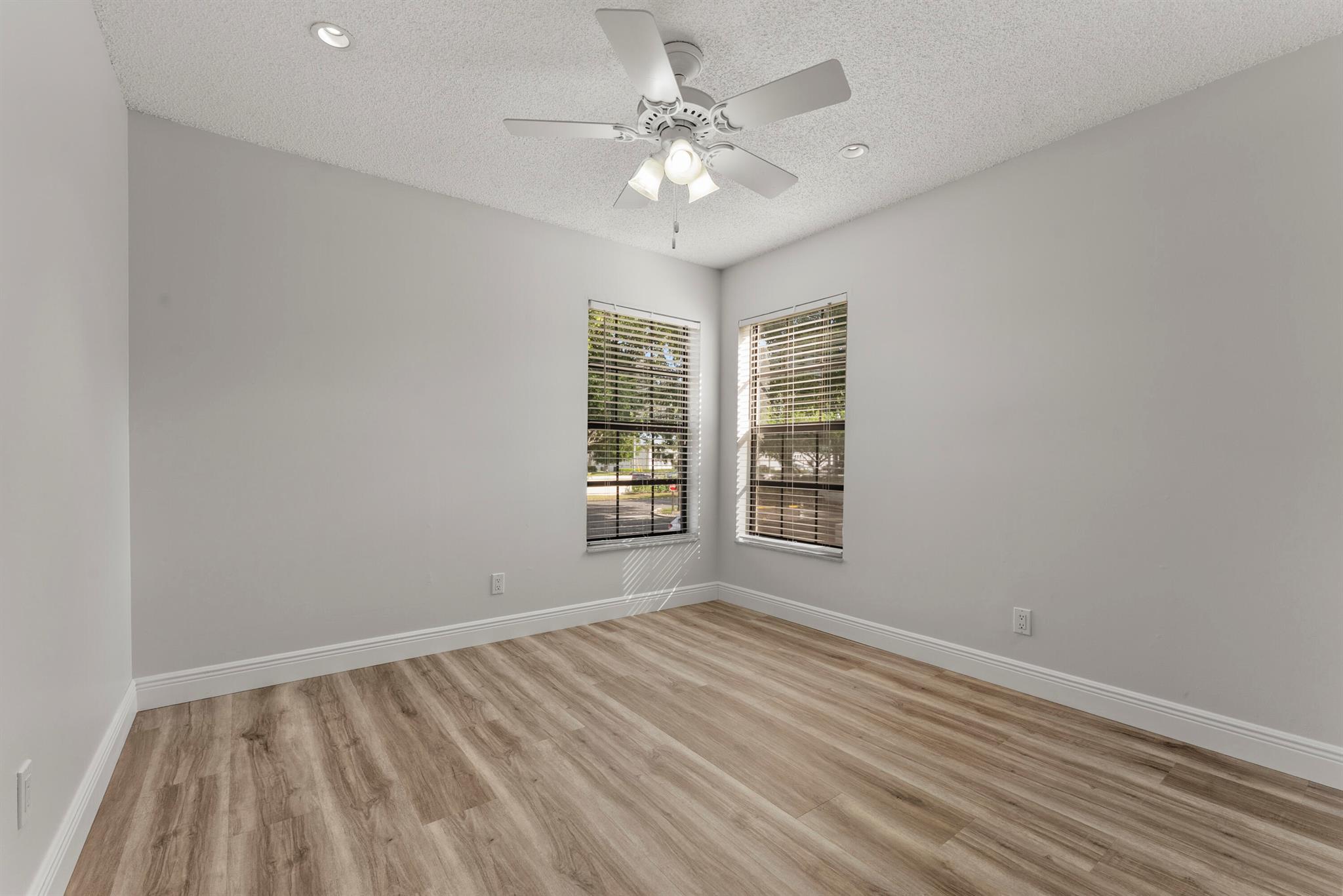 2900 Olivewood Ter #201 Boca Raton, FL 33431