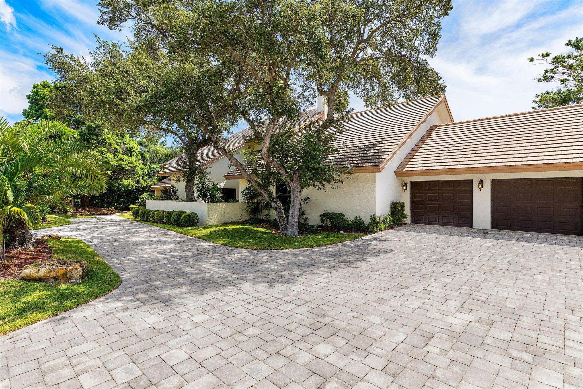 4140 Sanctuary Ln Boca Raton, FL 33431