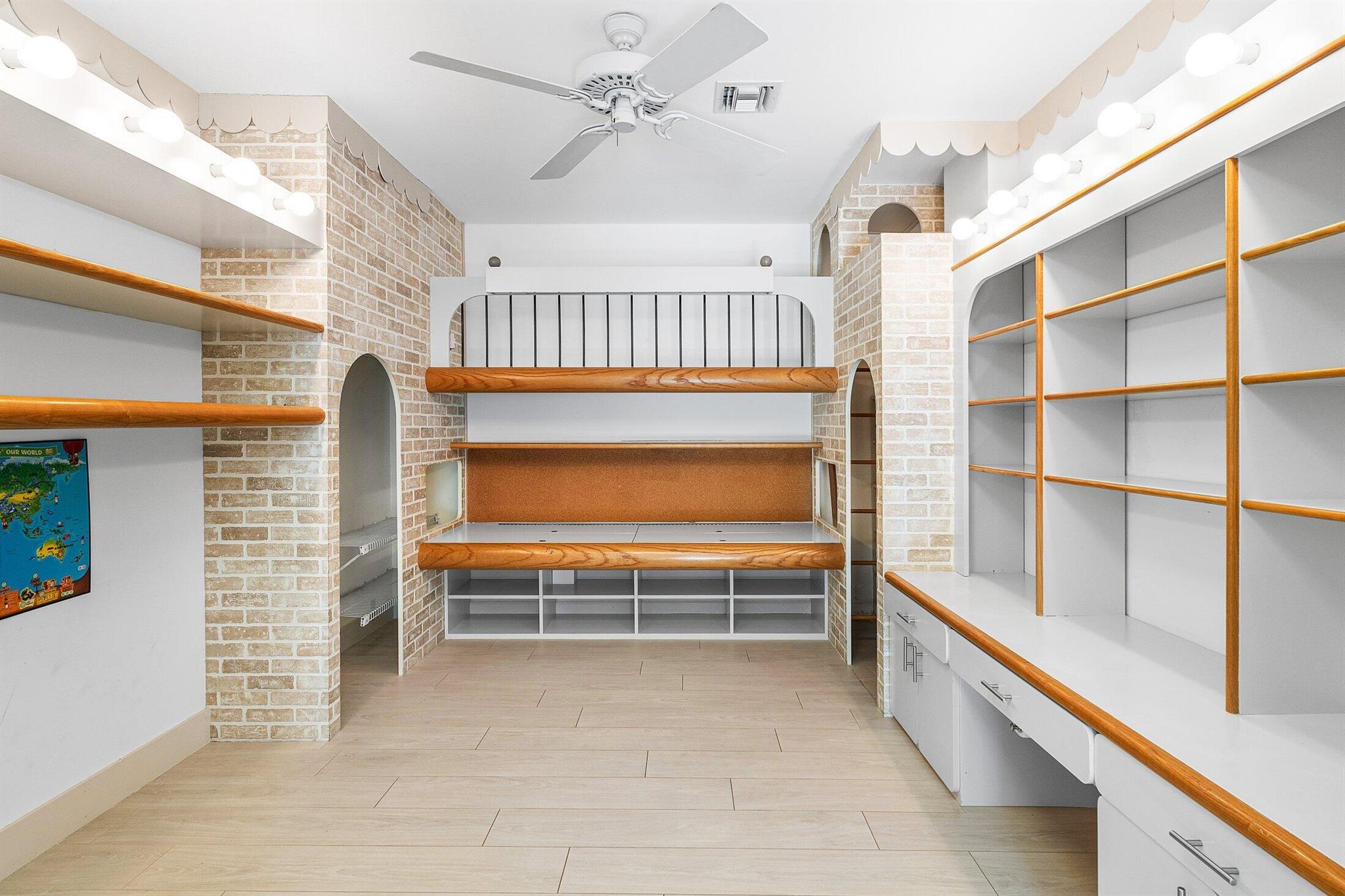 4140 Sanctuary Ln Boca Raton, FL 33431