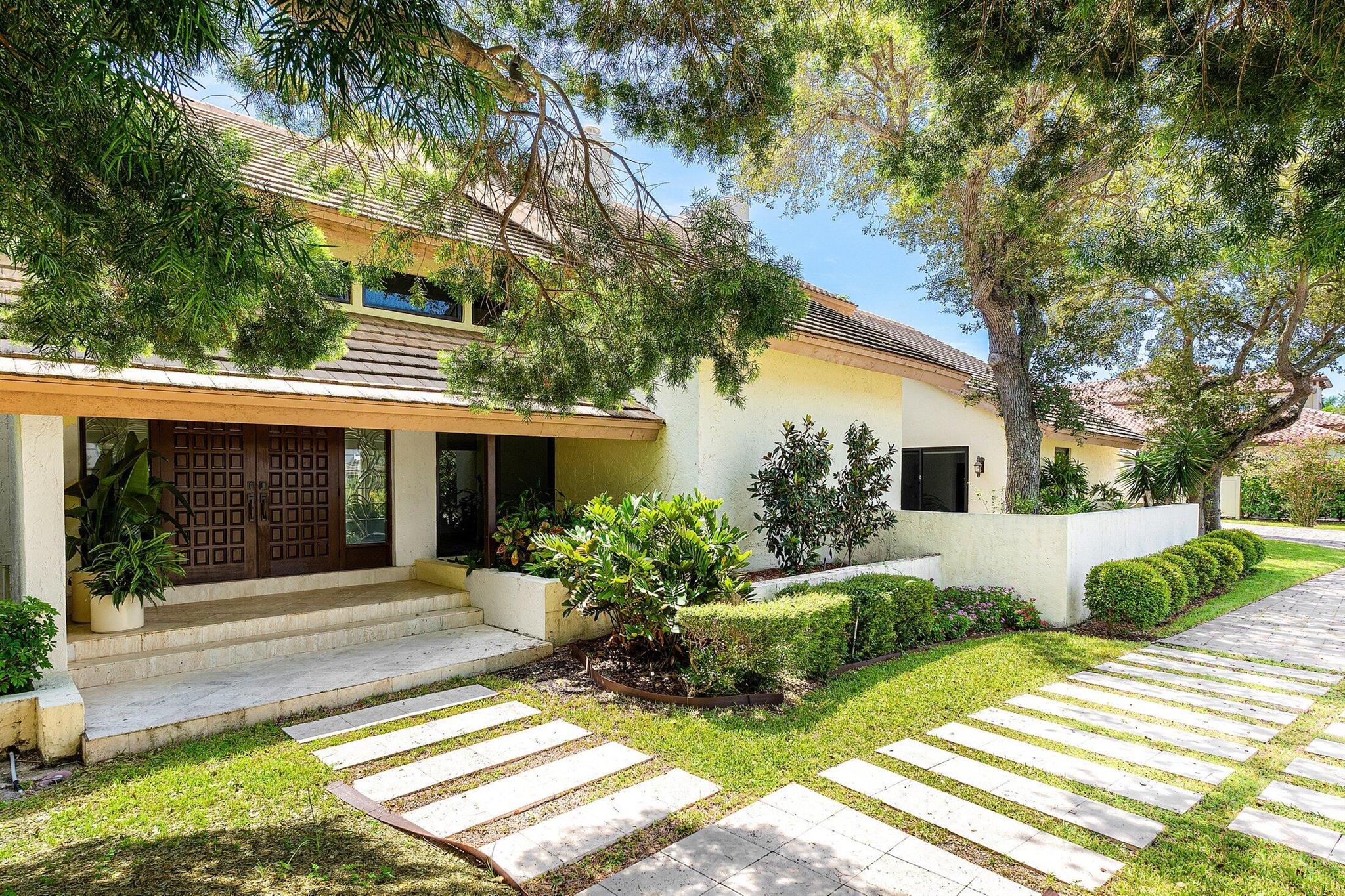 4140 Sanctuary Ln Boca Raton, FL 33431