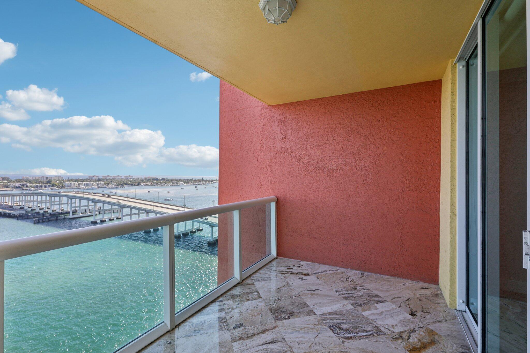 2640 Lake Shr #1510 Riviera Beach, FL 33404