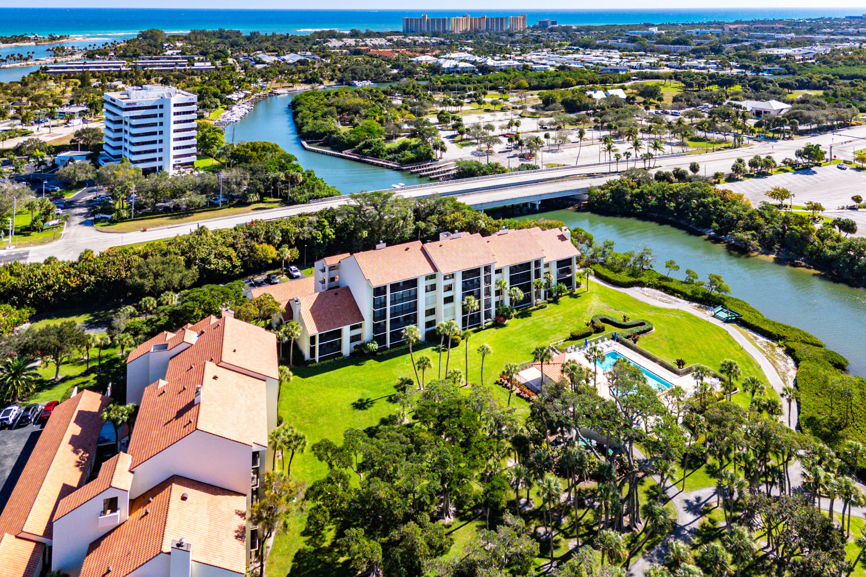 1000 N Us Hwy 1 #Be204 Jupiter, FL 33477