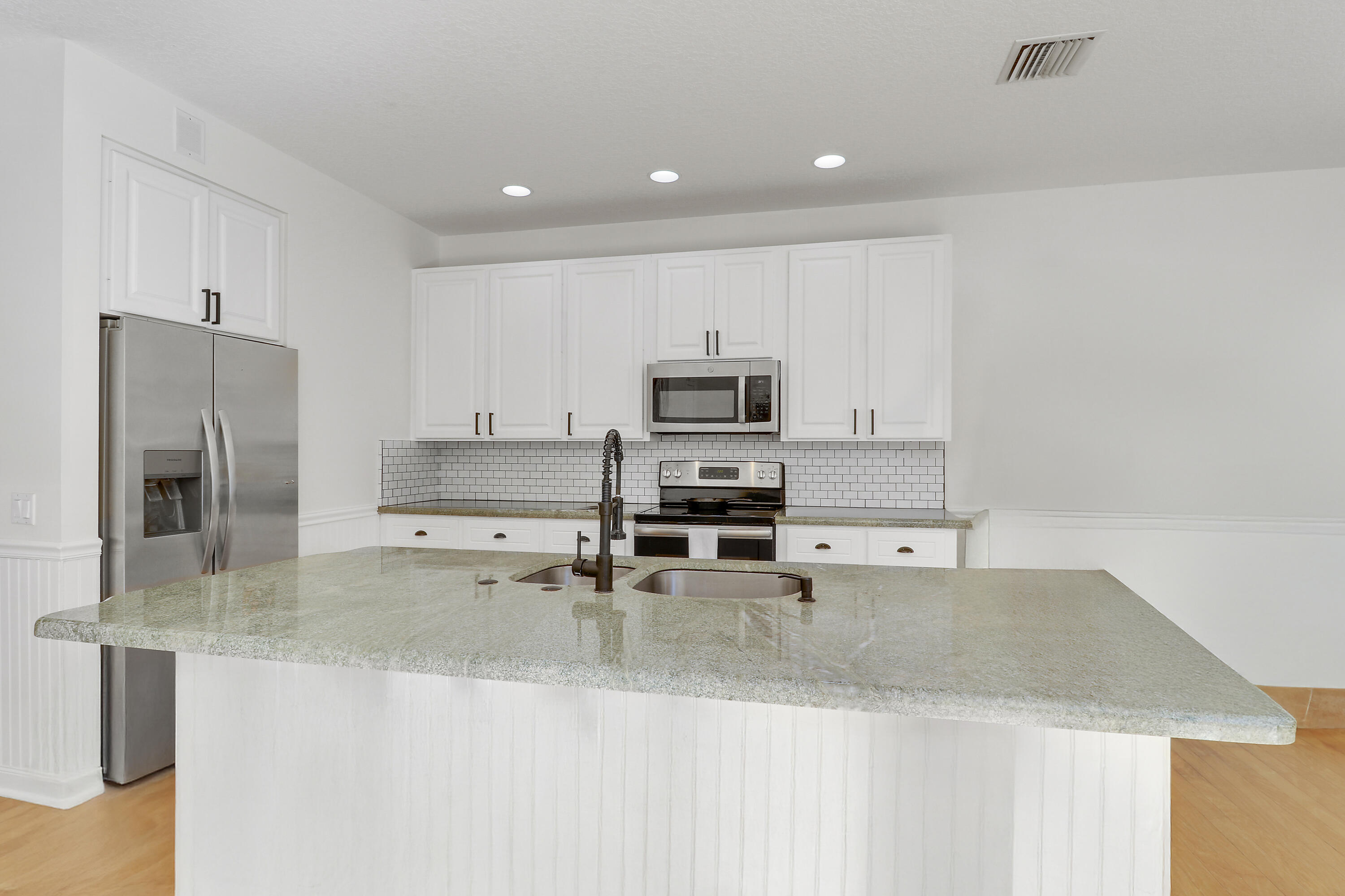 126 Peabody Jupiter, FL 33458