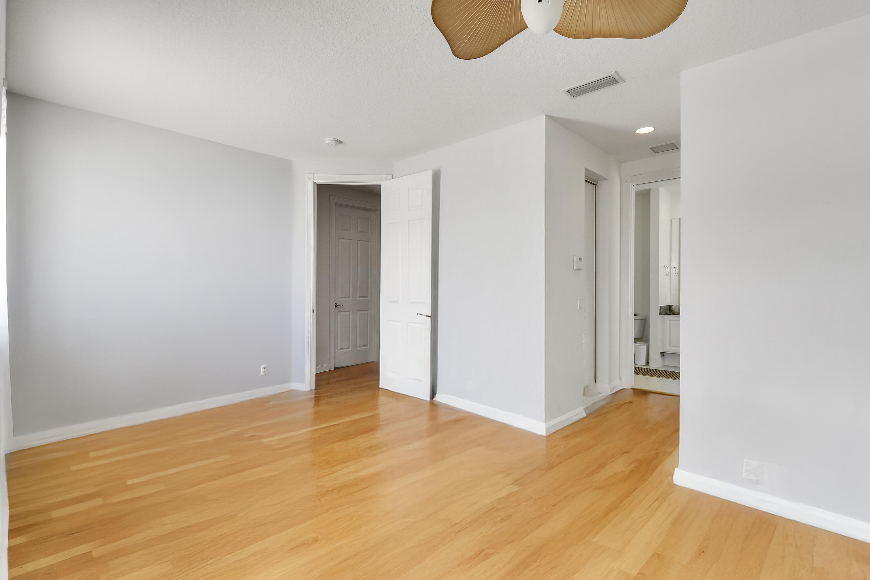 126 Peabody Jupiter, FL 33458