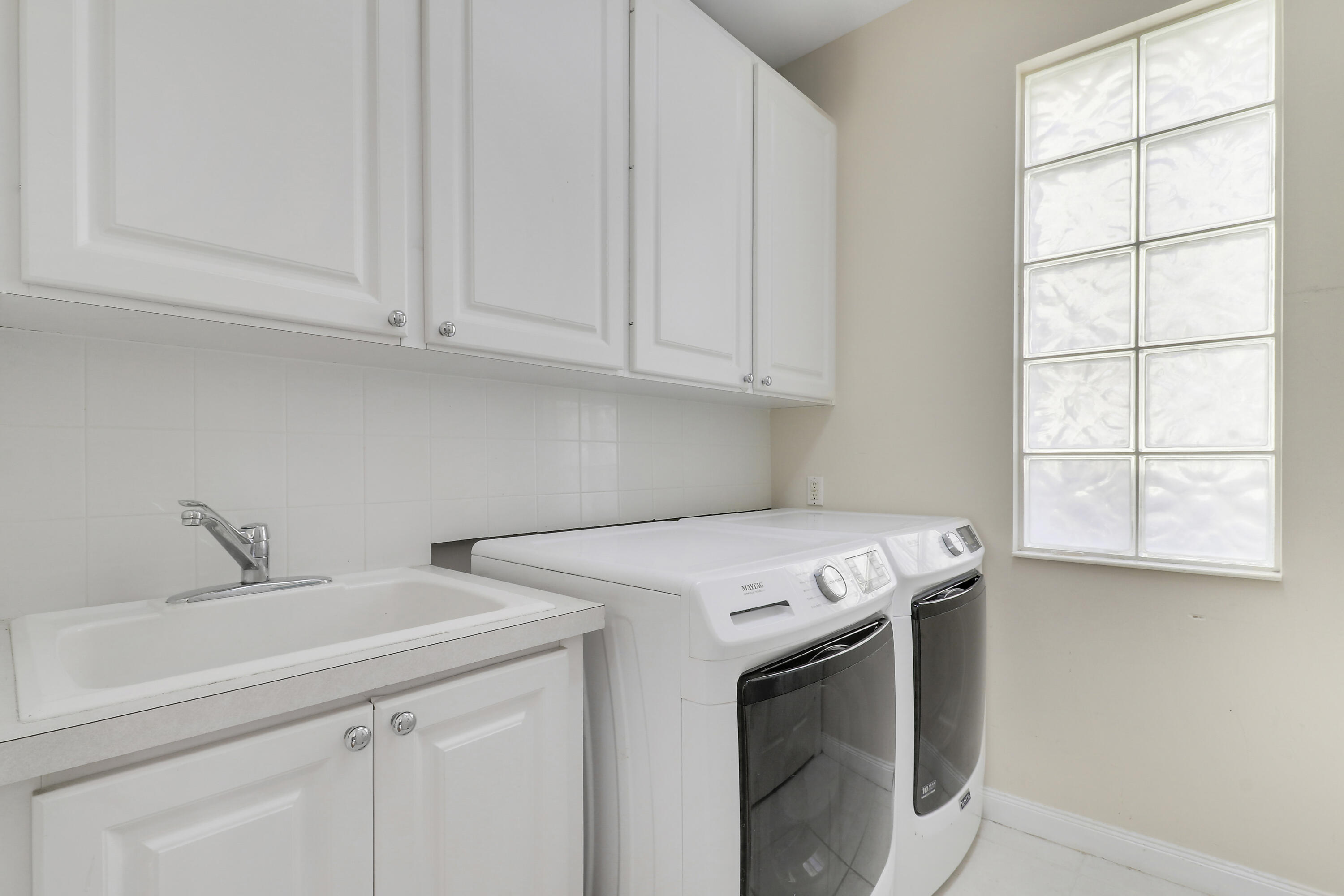 126 Peabody Jupiter, FL 33458