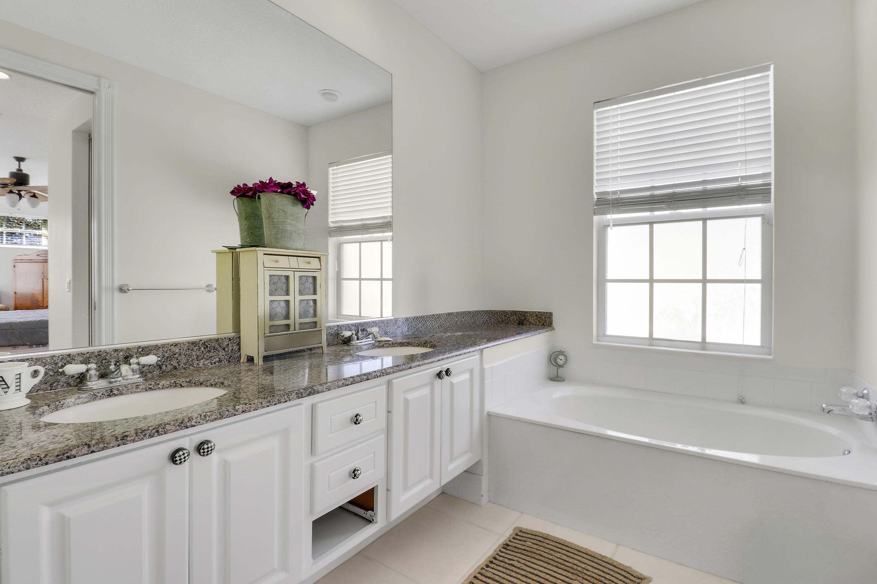 126 Peabody Jupiter, FL 33458