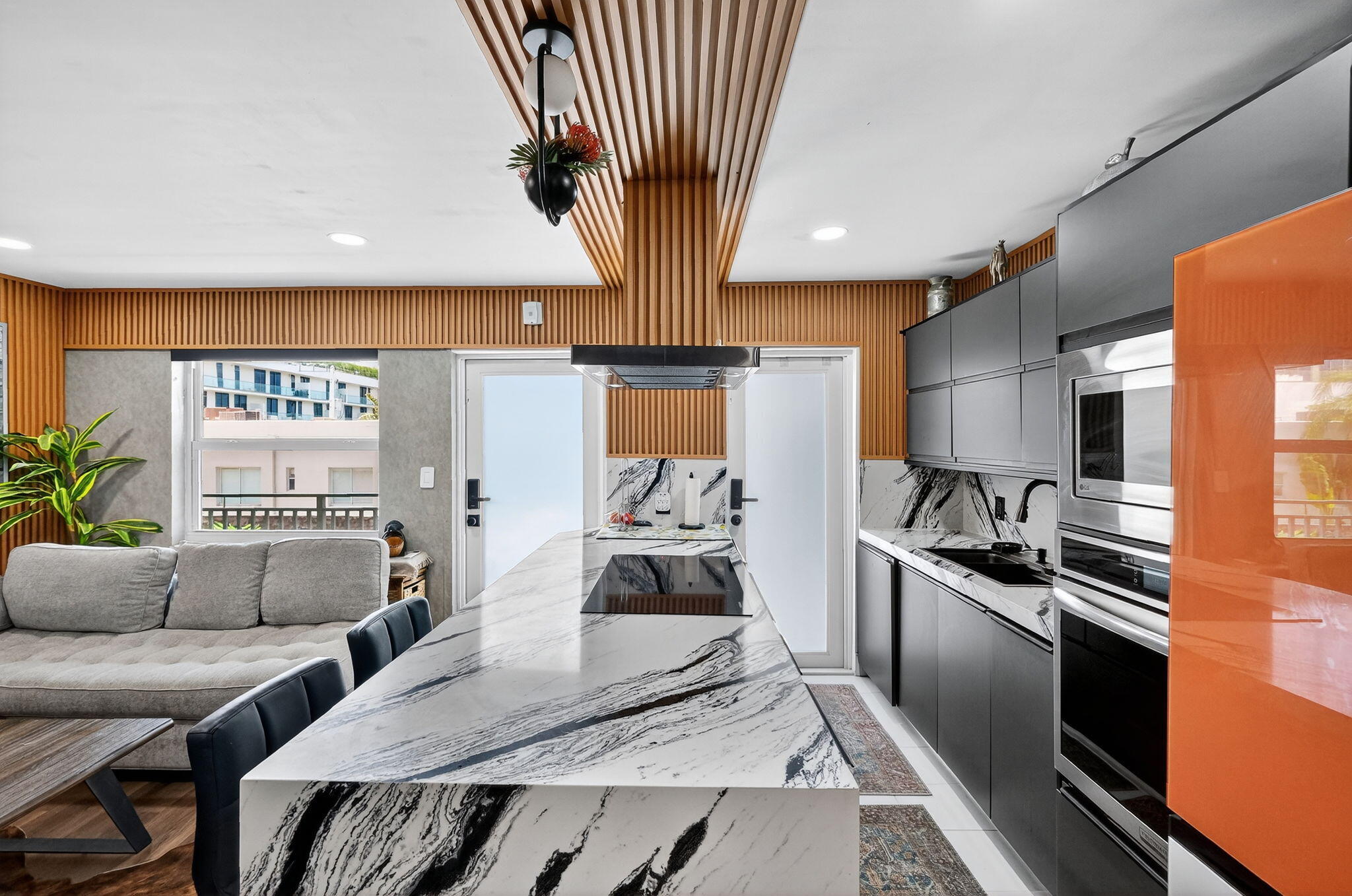 363 Washington #32 Miami Beach, FL 33139