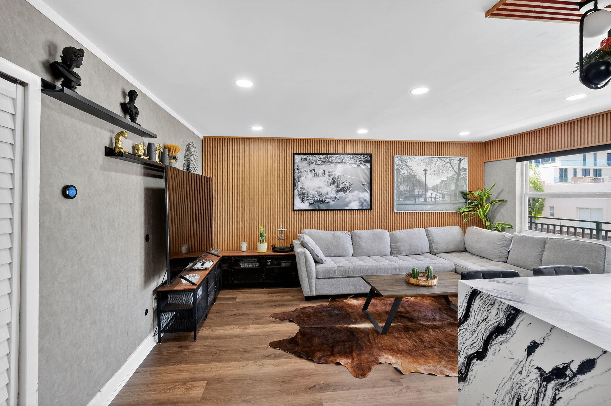 363 Washington #32 Miami Beach, FL 33139