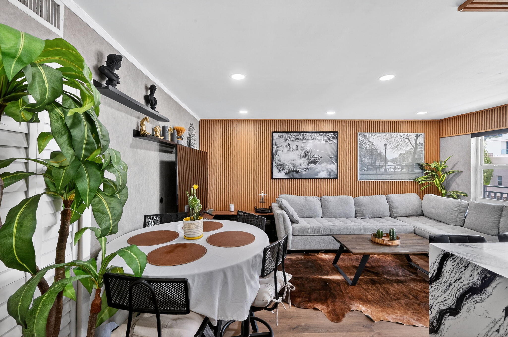 363 Washington #32 Miami Beach, FL 33139