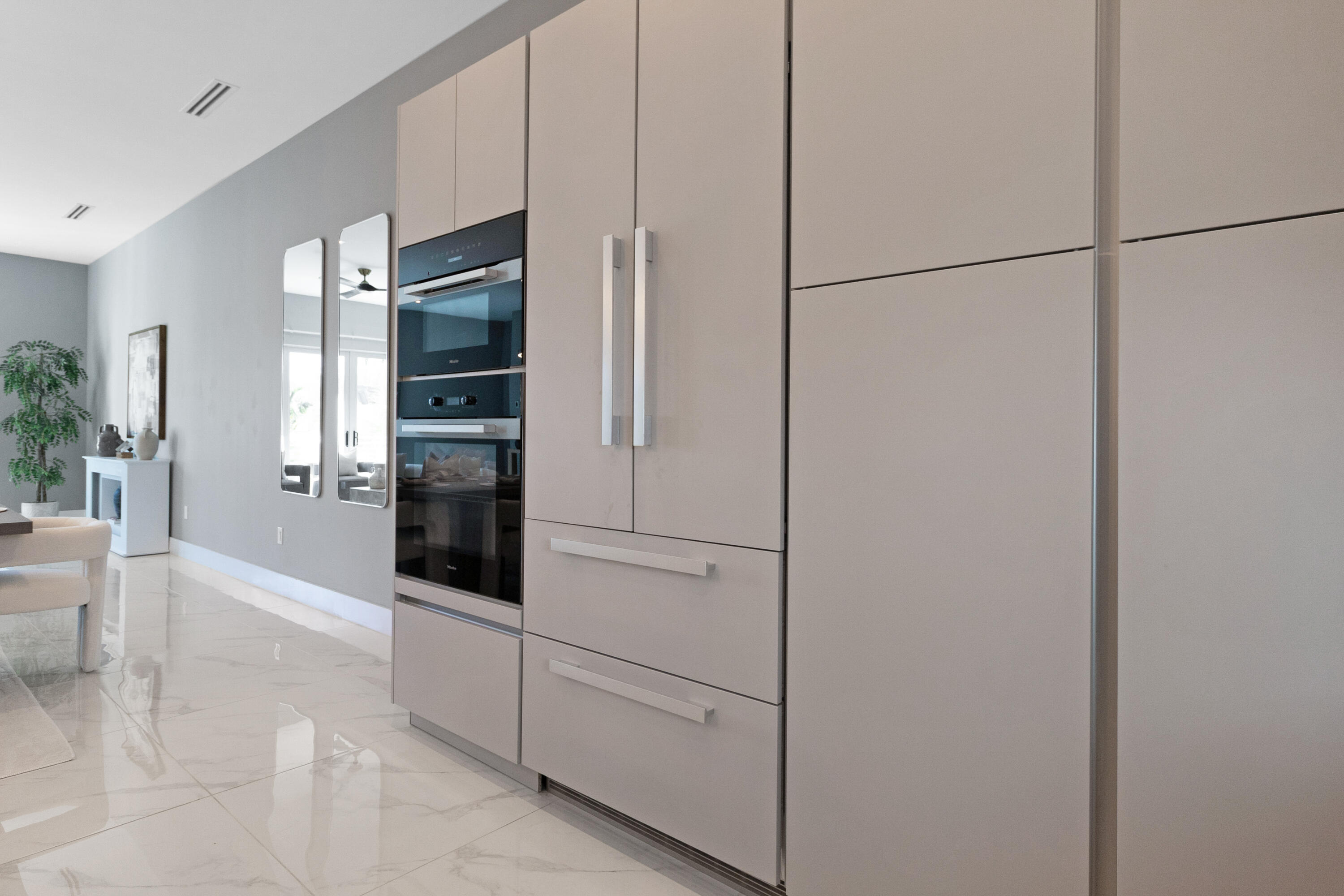 15 SE 11th Fort Lauderdale, FL 33301