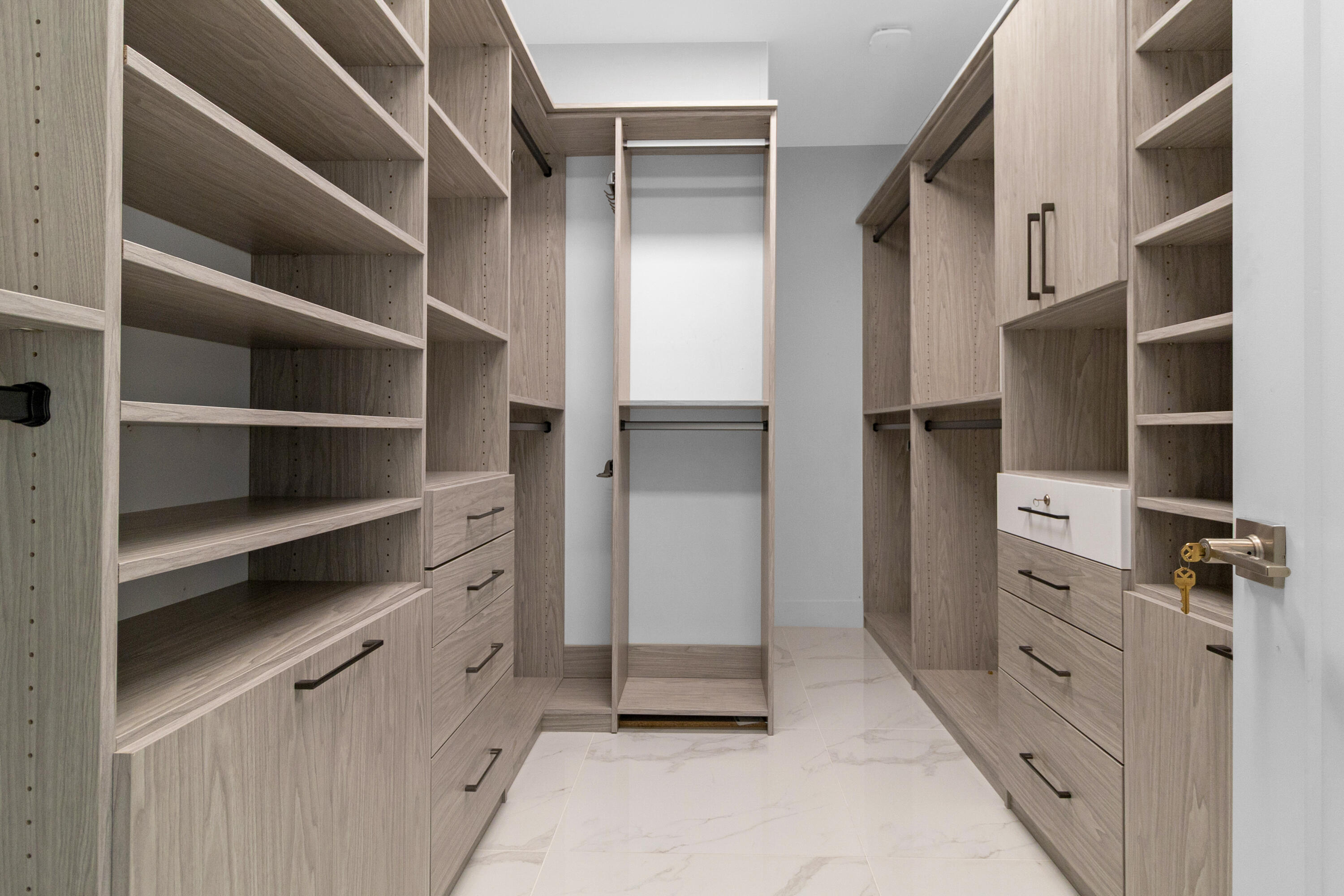 15 SE 11th Fort Lauderdale, FL 33301