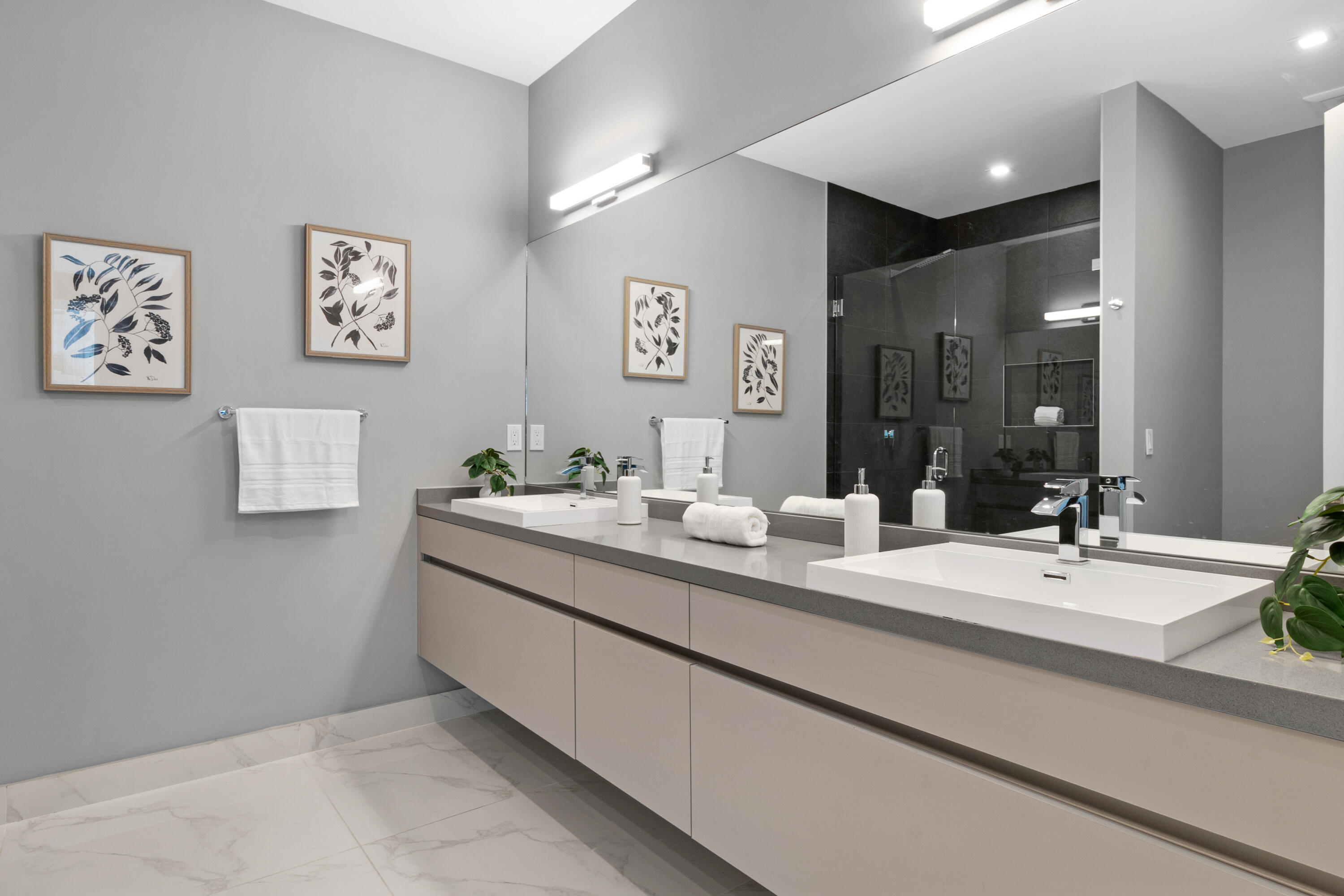 15 SE 11th Fort Lauderdale, FL 33301