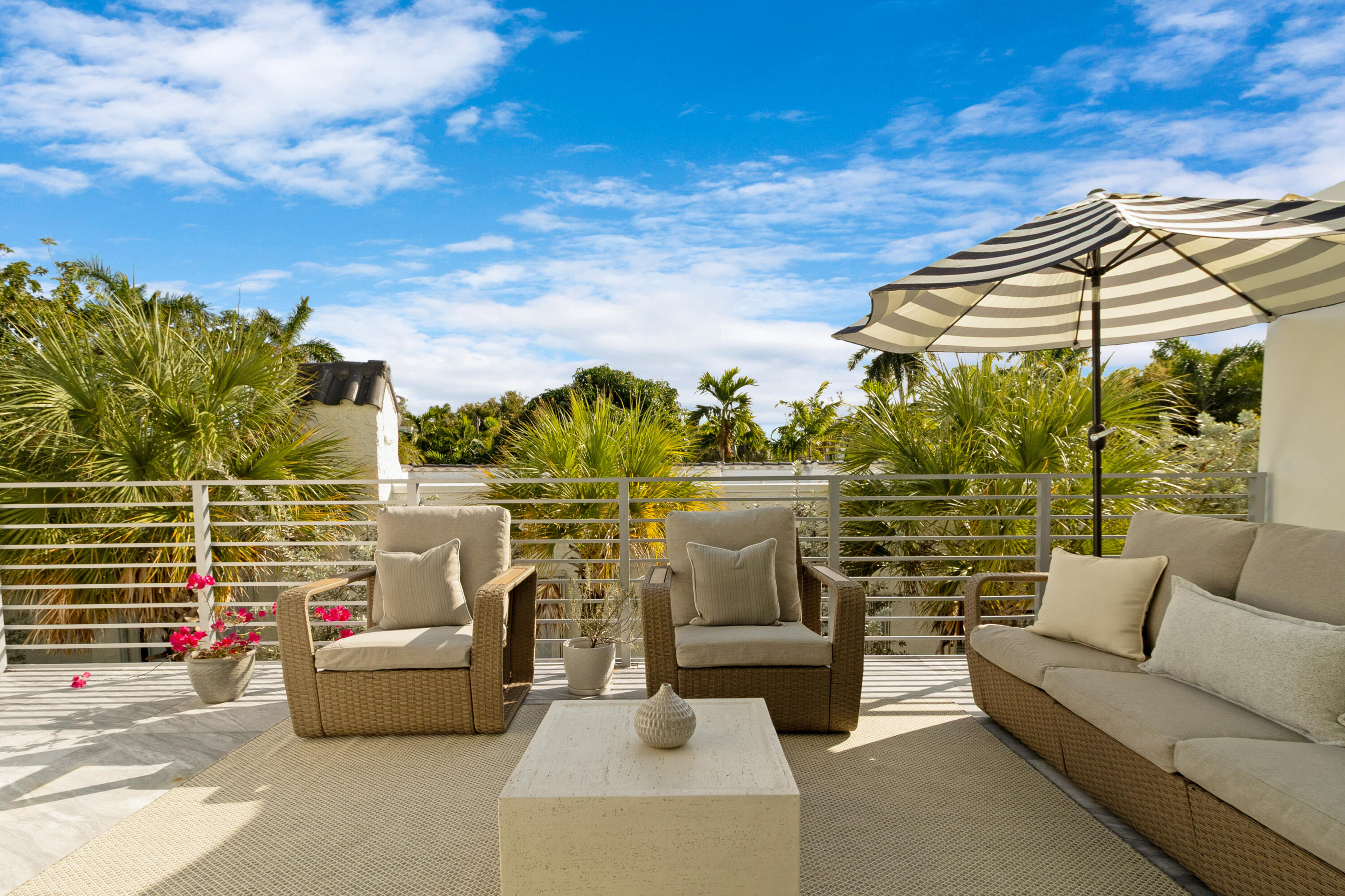 15 SE 11th Fort Lauderdale, FL 33301