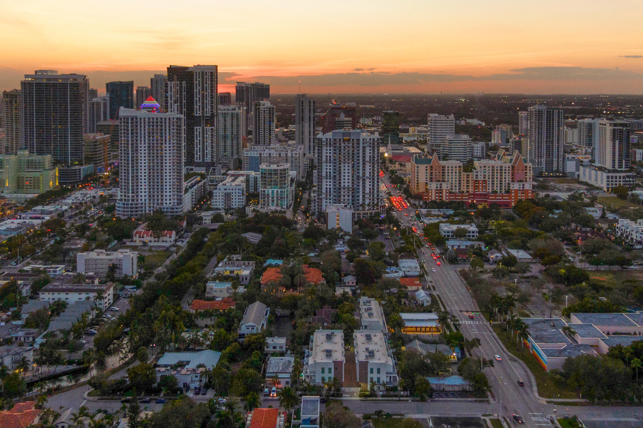 15 SE 11th Fort Lauderdale, FL 33301