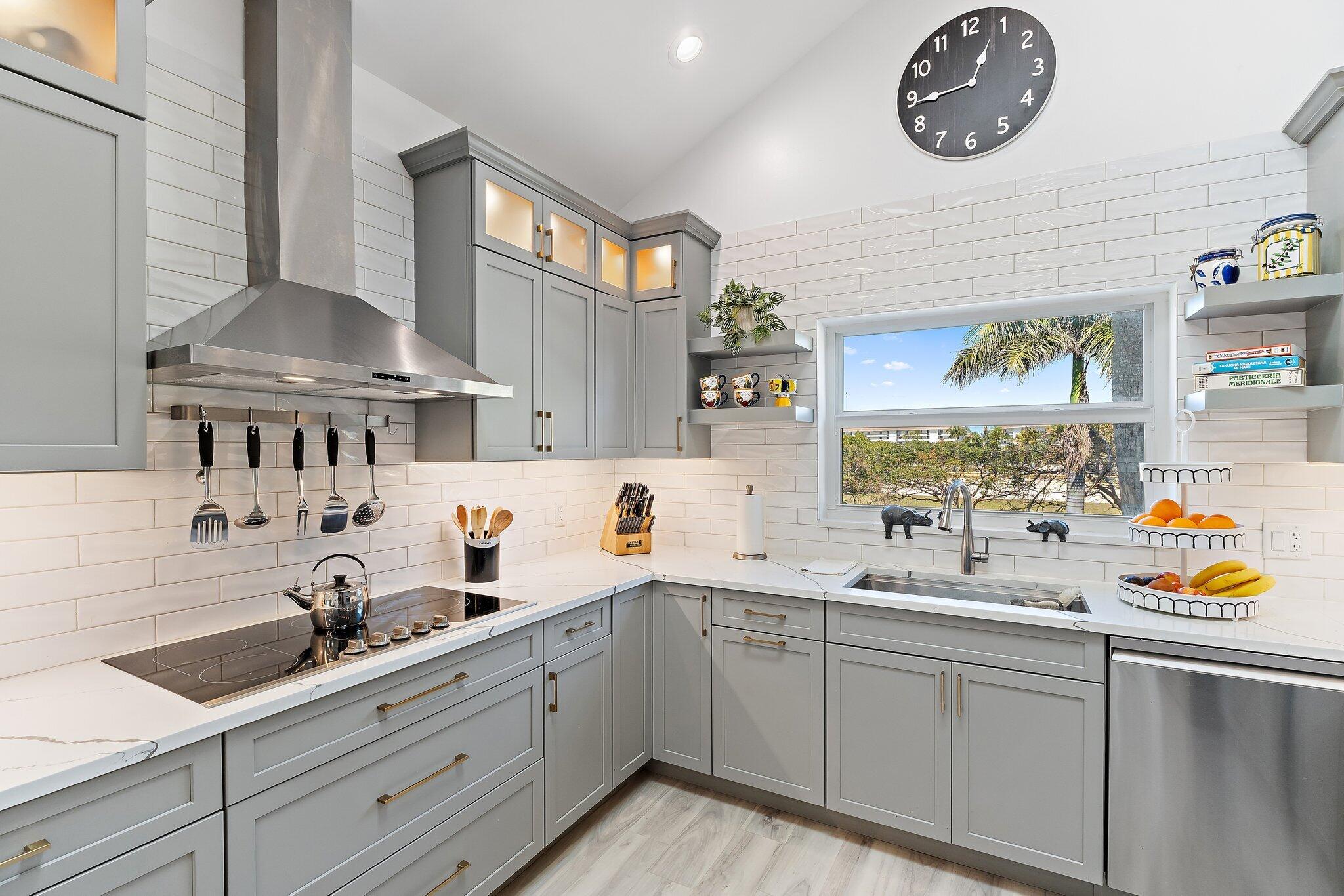 4161 S Us Hwy 1 #E3 Jupiter, FL 33477