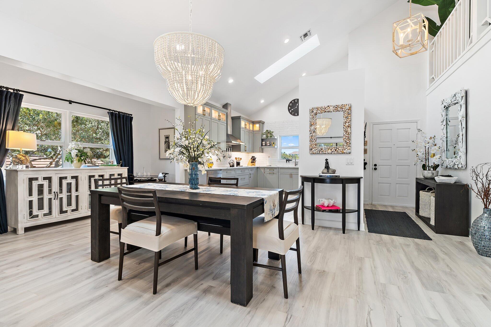 4161 S Us Hwy 1 #E3 Jupiter, FL 33477