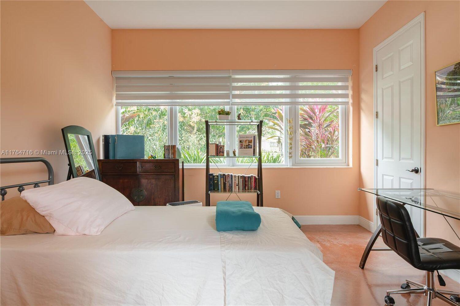 12301 SW 107th Miami, FL 33176