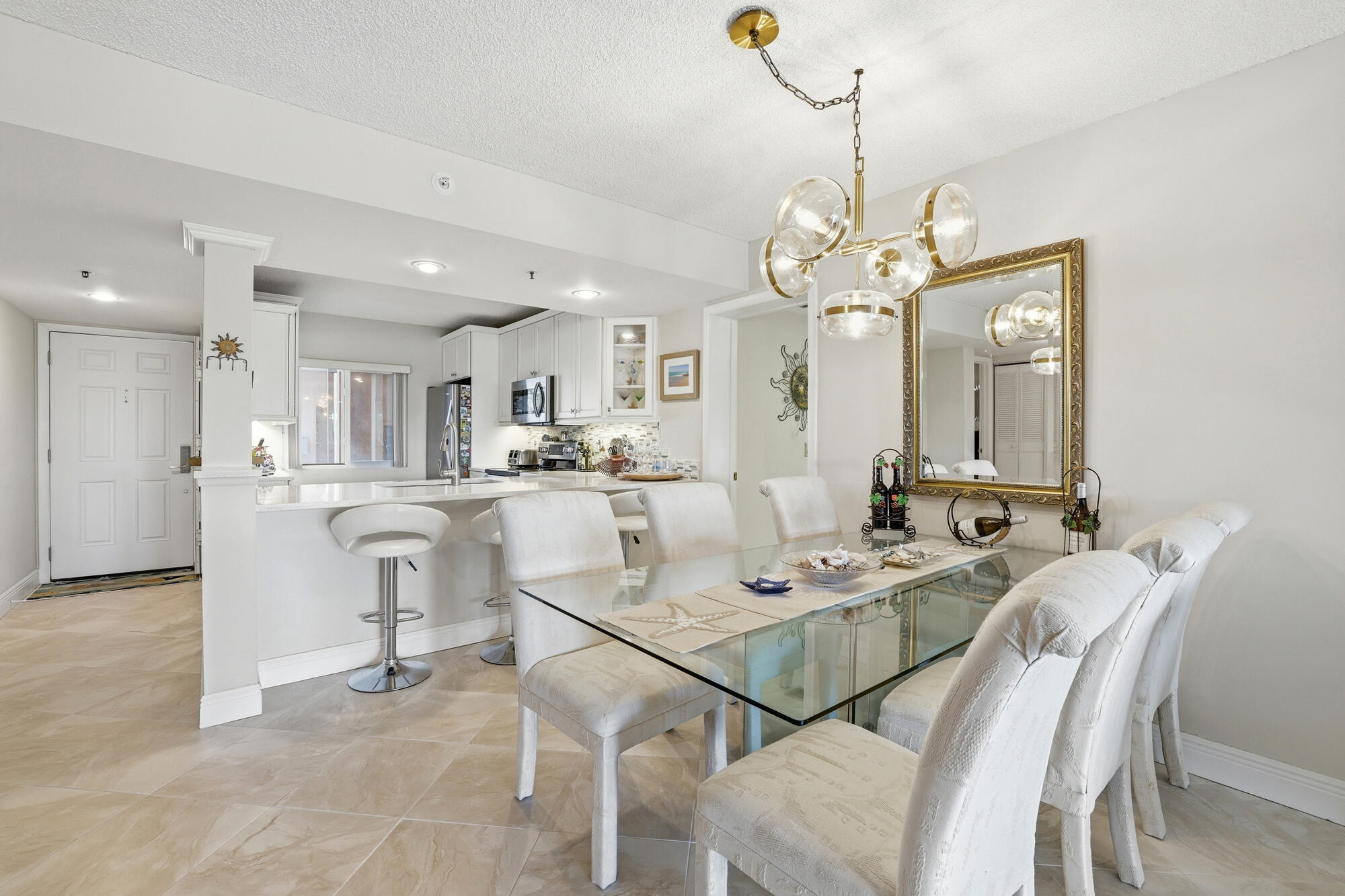 401 Ocean Blfs #104 Jupiter, FL 33477