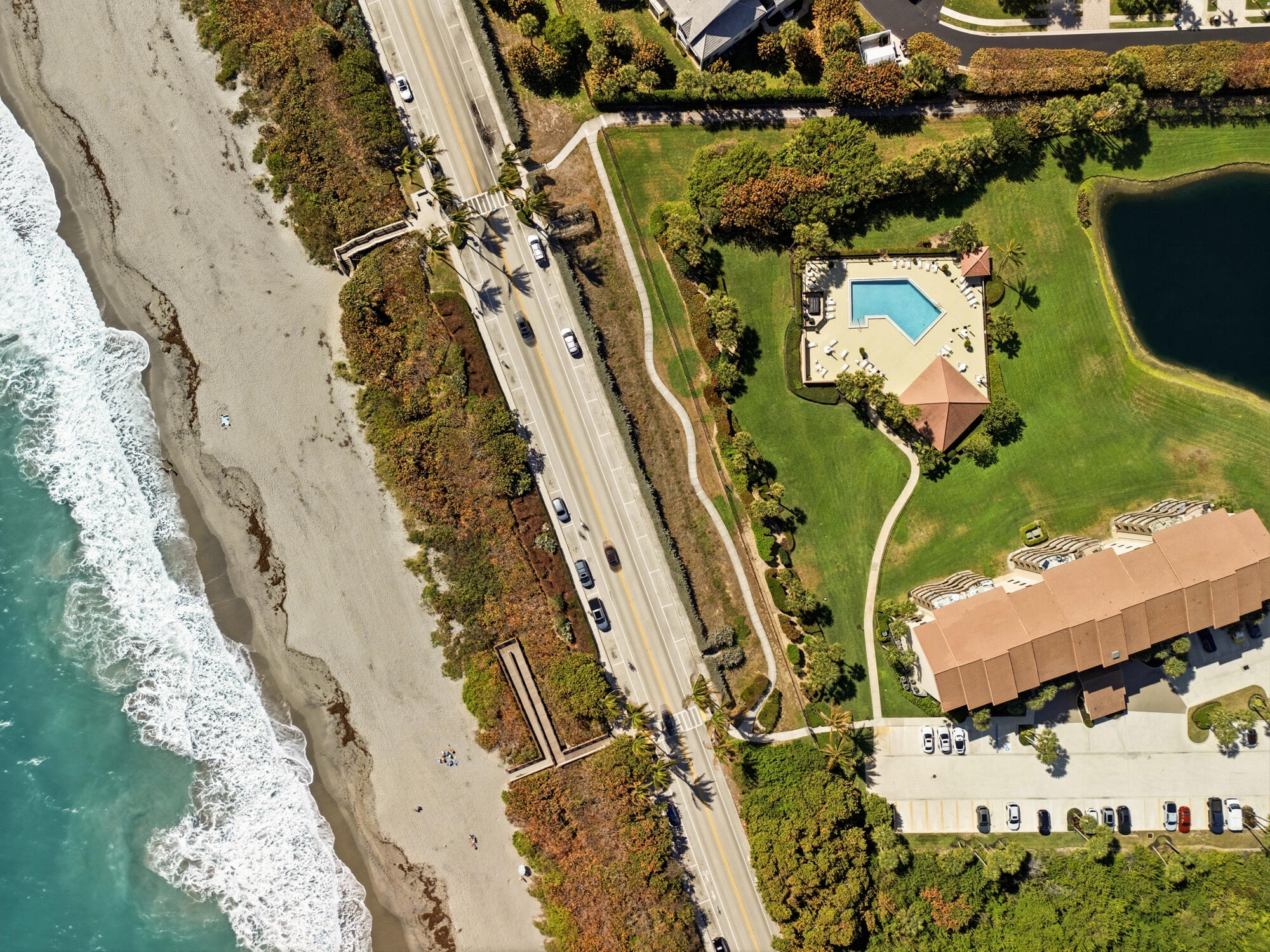 401 Ocean Blfs #104 Jupiter, FL 33477