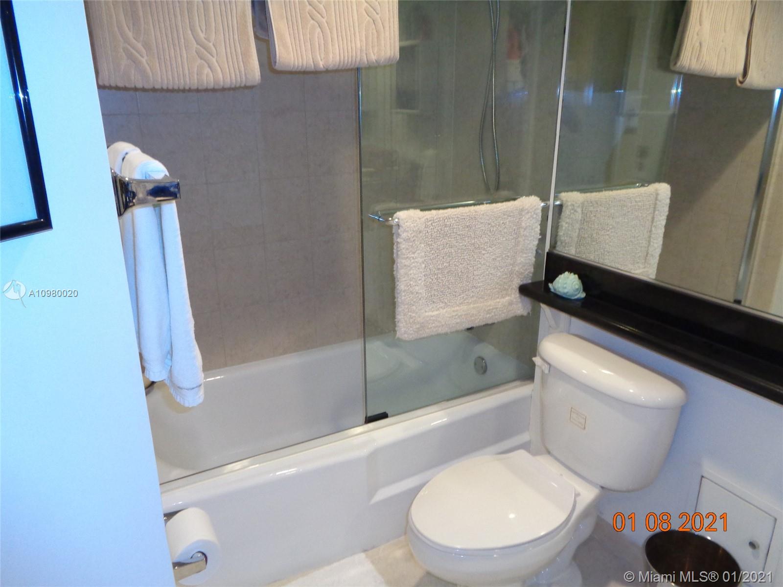 image 5600 CONDOMINIUM14