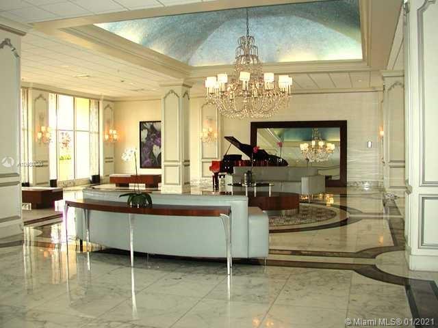 image 5600 CONDOMINIUM2