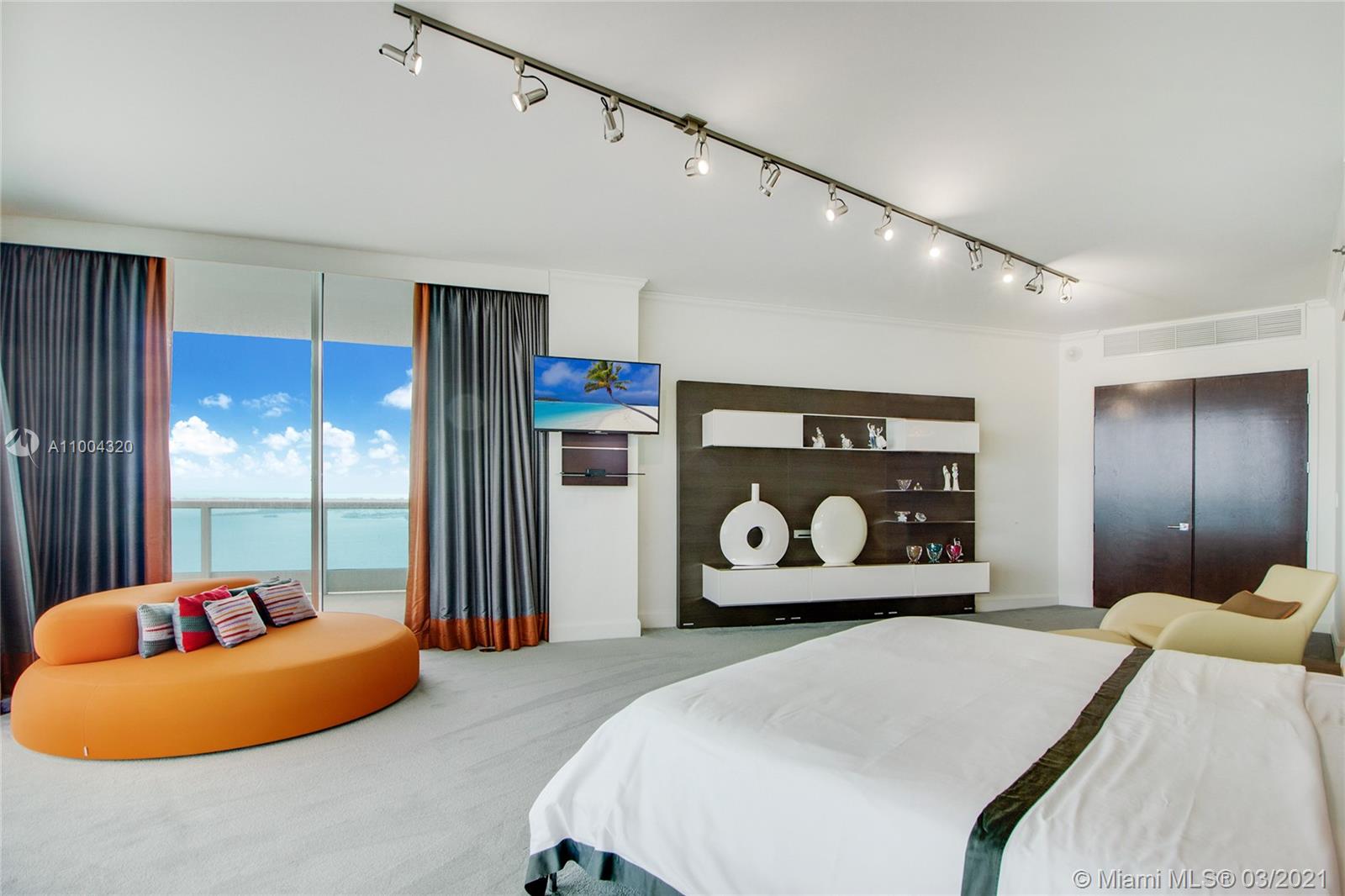 2127 Brickell Ave #3701 Miami, FL 33129