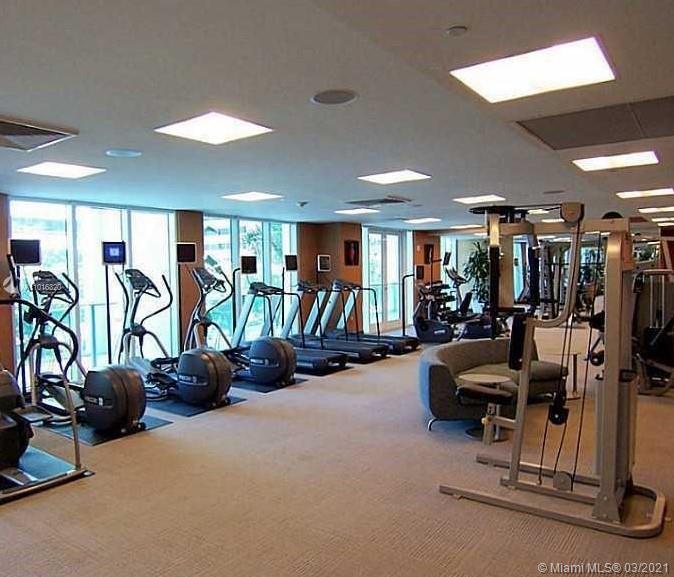 image The Plaza on Brickell East19