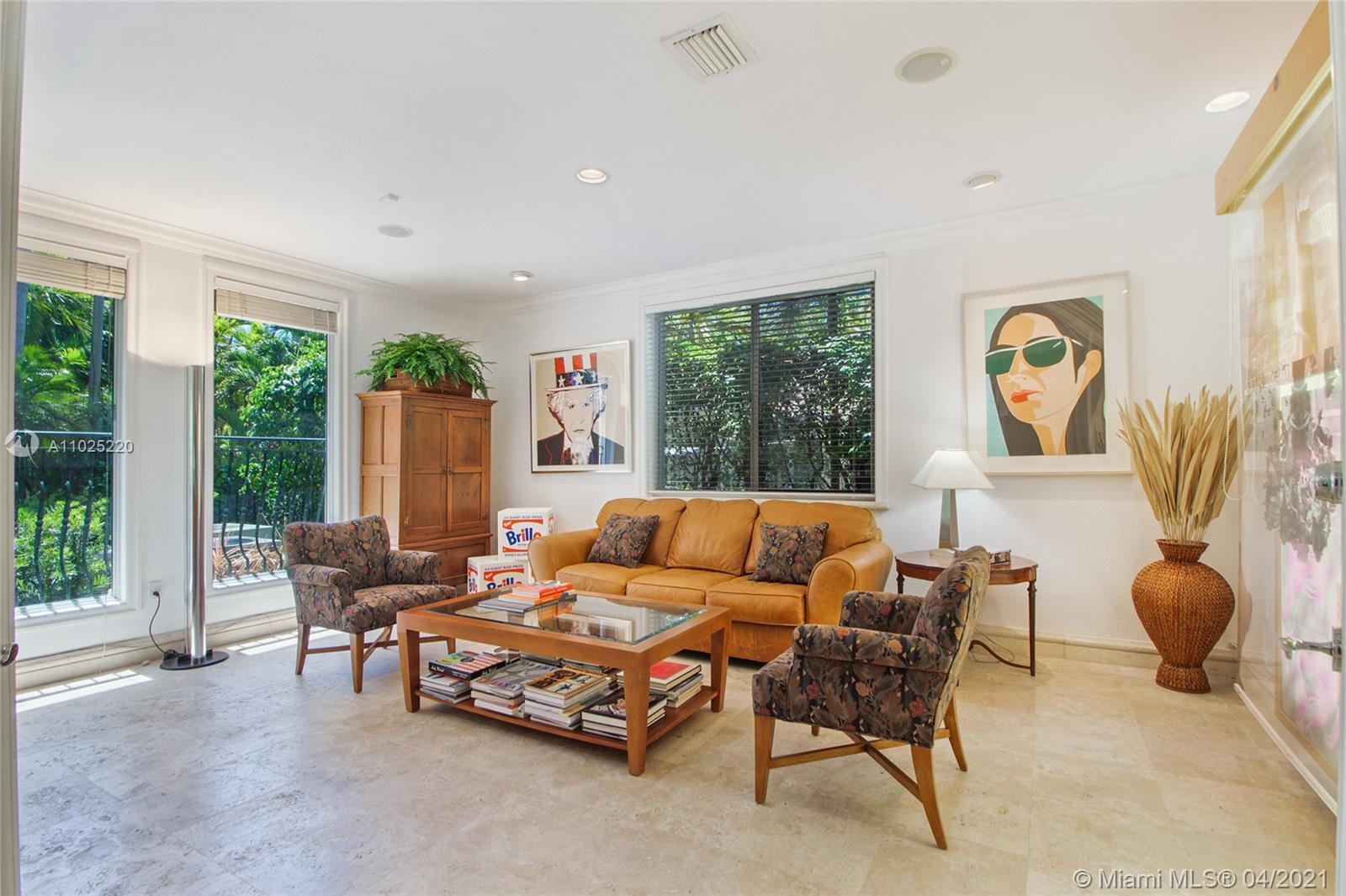 3525 Palmetto Ave Miami, FL 33133