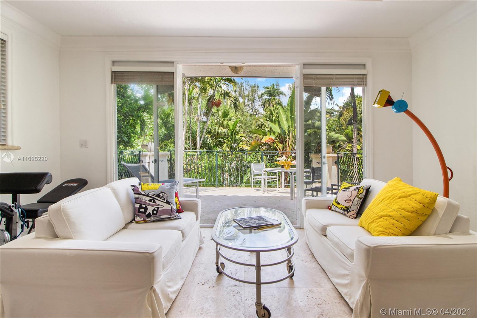 3525 Palmetto Ave Miami, FL 33133