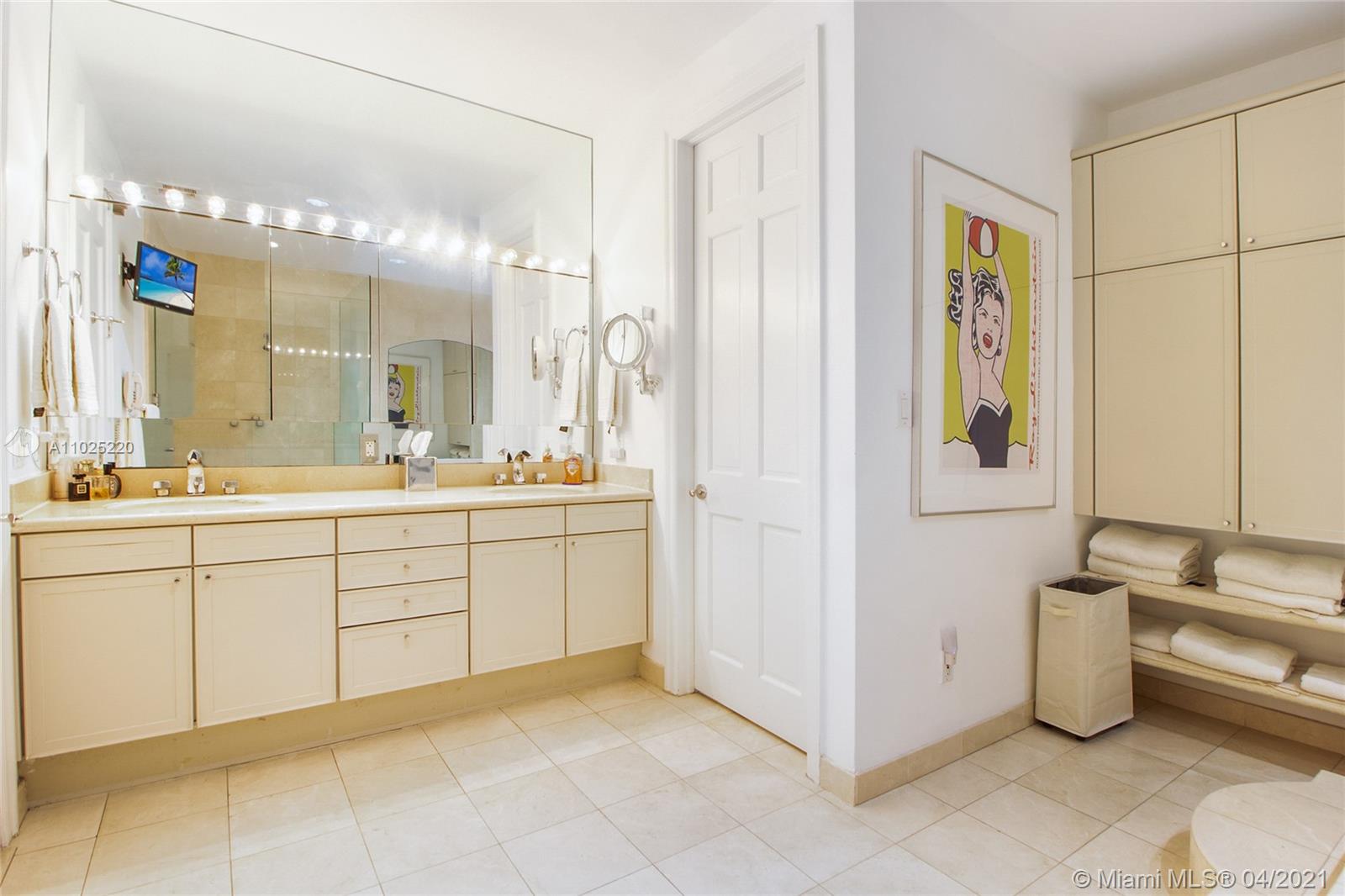 3525 Palmetto Ave Miami, FL 33133