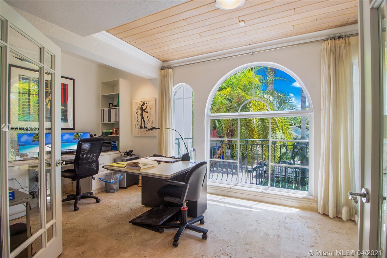 3525 Palmetto Ave Miami, FL 33133