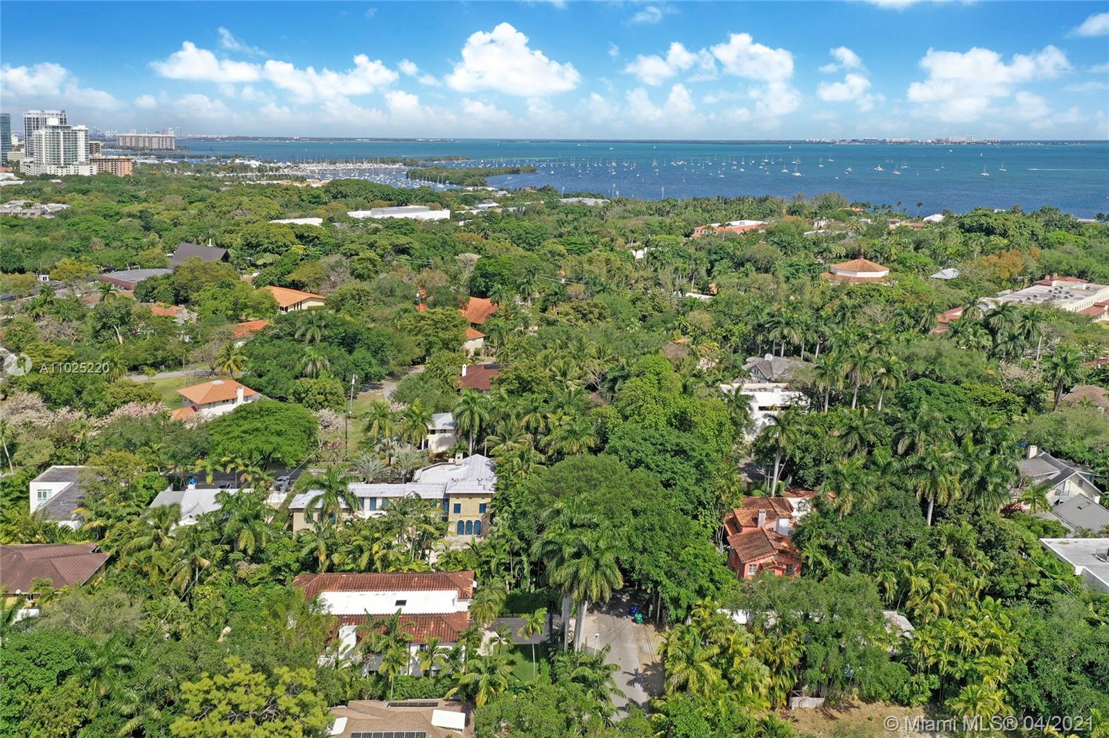 3525 Palmetto Ave Miami, FL 33133