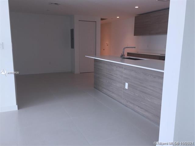 1300 S Miami Ave #2510, Miami, FL 33130