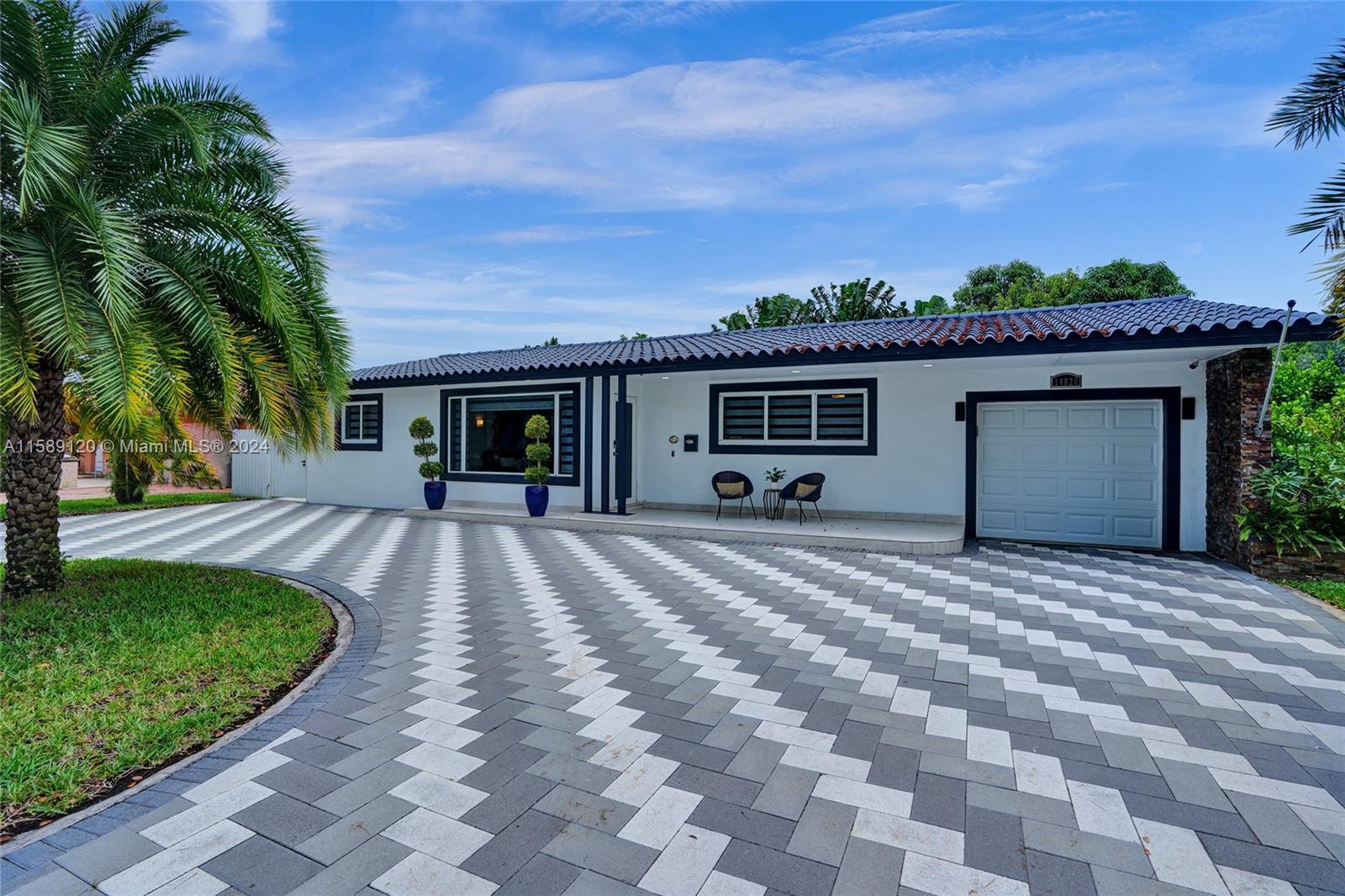 14820 Mahogany Ct