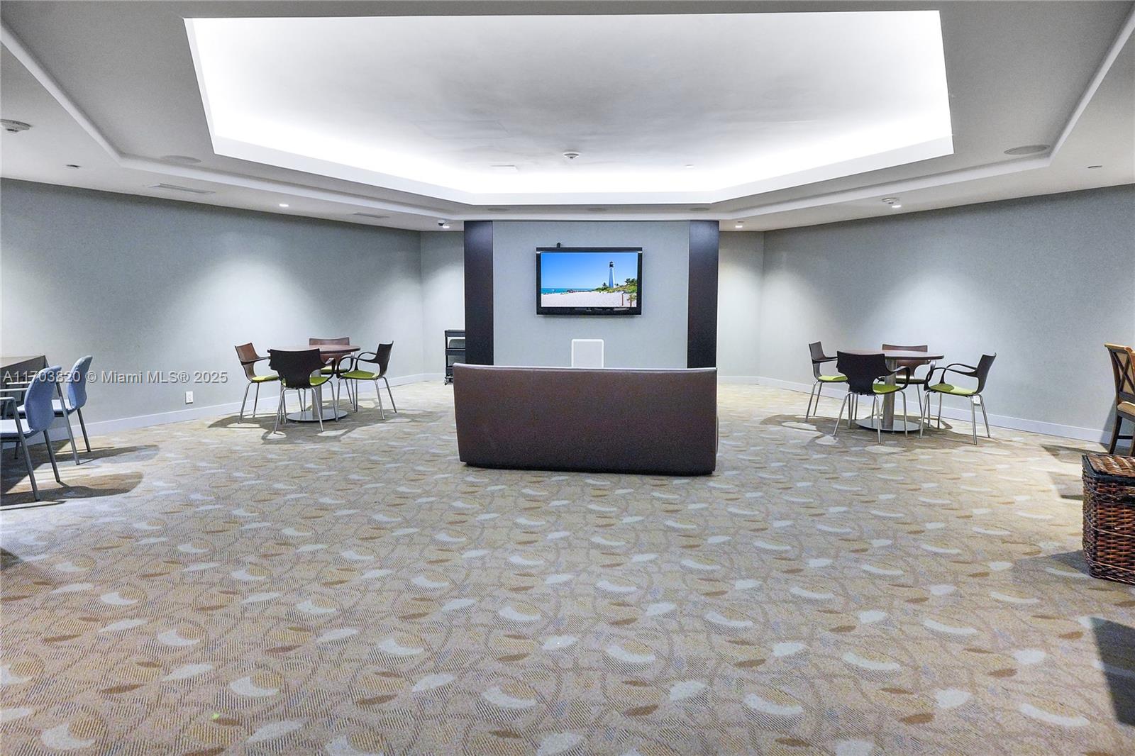 image Towers Of Key Biscayne43