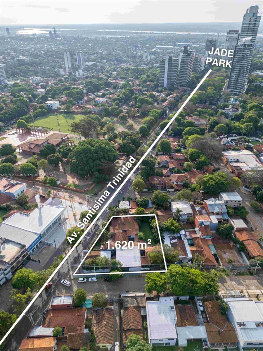 Av.Santísima Trinidad Dr Camacho Dure