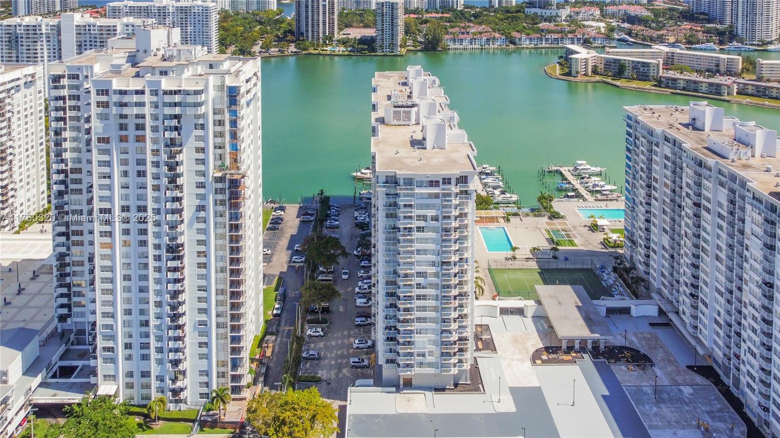 18011 Biscayne Blvd #1103,Aventura, FL 33160