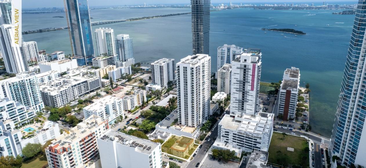 401 NE 22nd St Miami, FL 33137