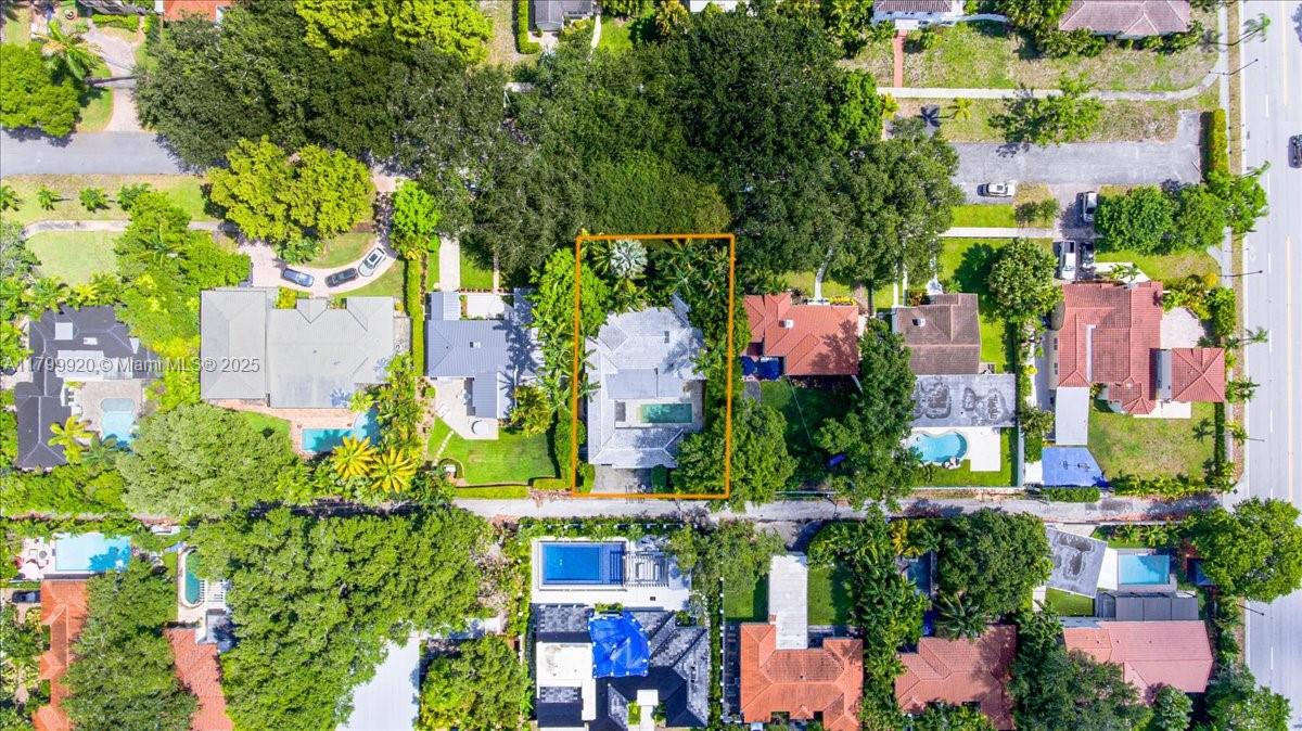 550 NE 94th St Miami Shores, FL 33138 550 NE 94th St Miami Shores, FL 33138