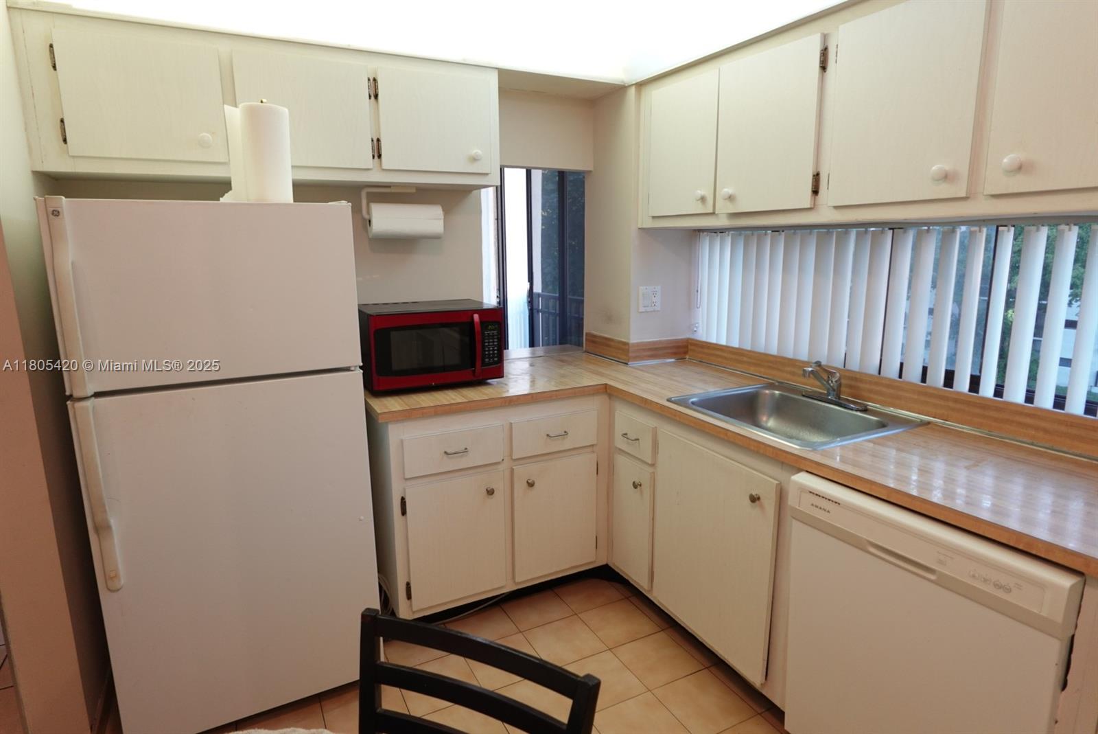 17011 N Bay Rd #408