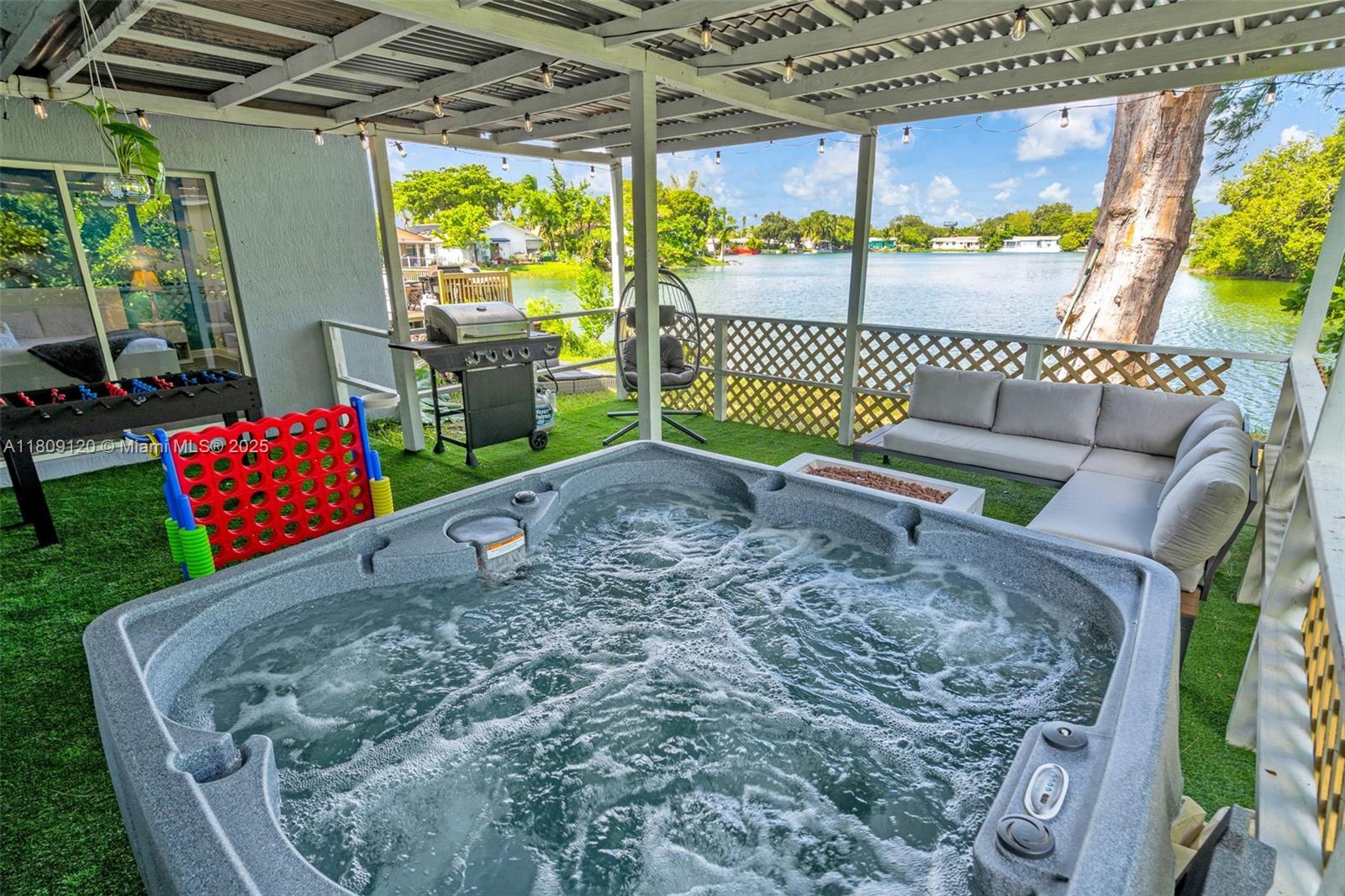 1020 SW 8th St #1020 Hallandale Beach, FL 33009