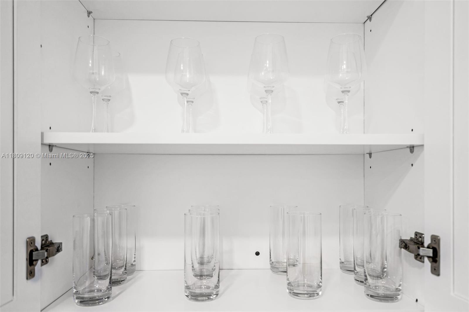 1020 SW 8th St #1020 Hallandale Beach, FL 33009