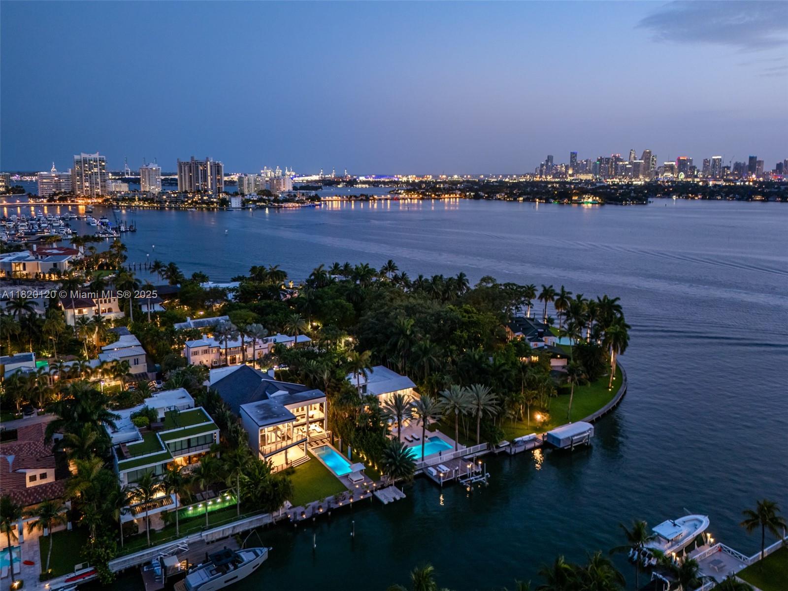 1839 W 24th St Miami Beach, FL 33140